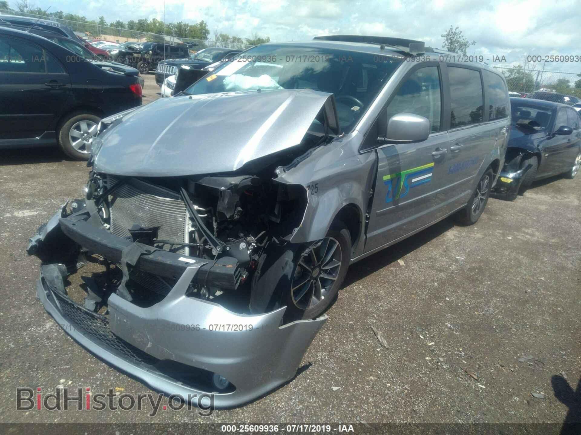 2017 DODGE GRAND CARAVAN - VIN: 2C4RDGCGXHR864844 - Фото 2