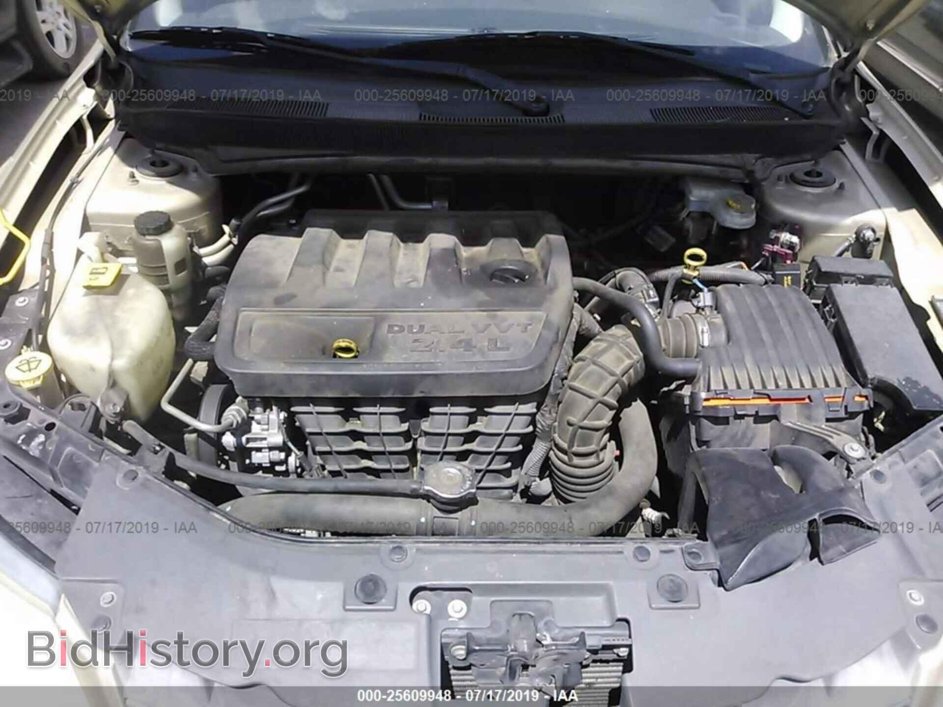 2010 CHRYSLER SEBRING - VIN: 1C3CC5FB6AN158233 - Фото 10