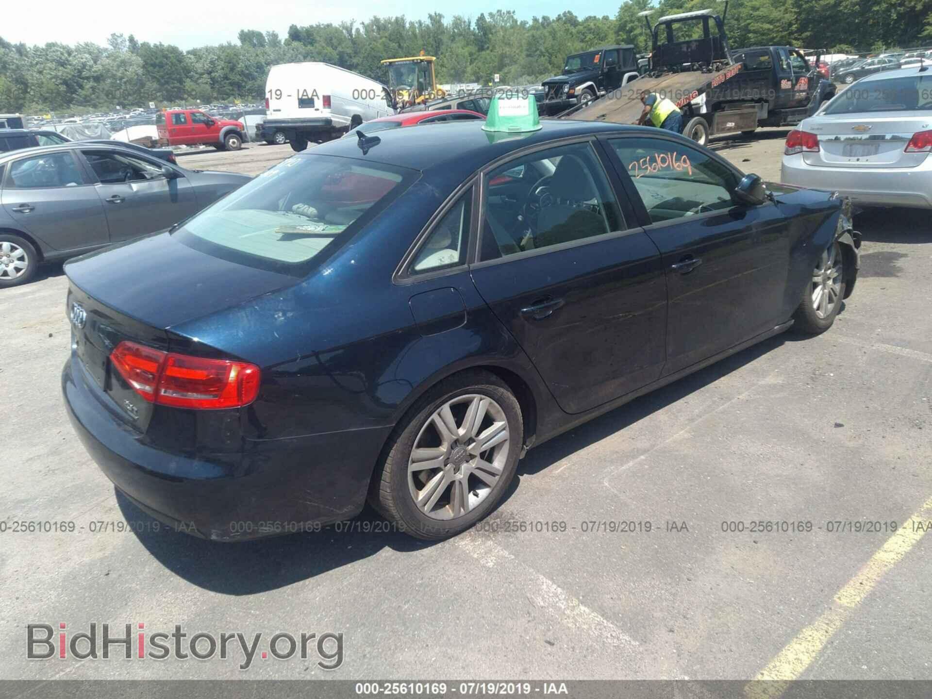 2010 AUDI A4 - VIN: WAUBFAFL2AN040256 - Фото 4