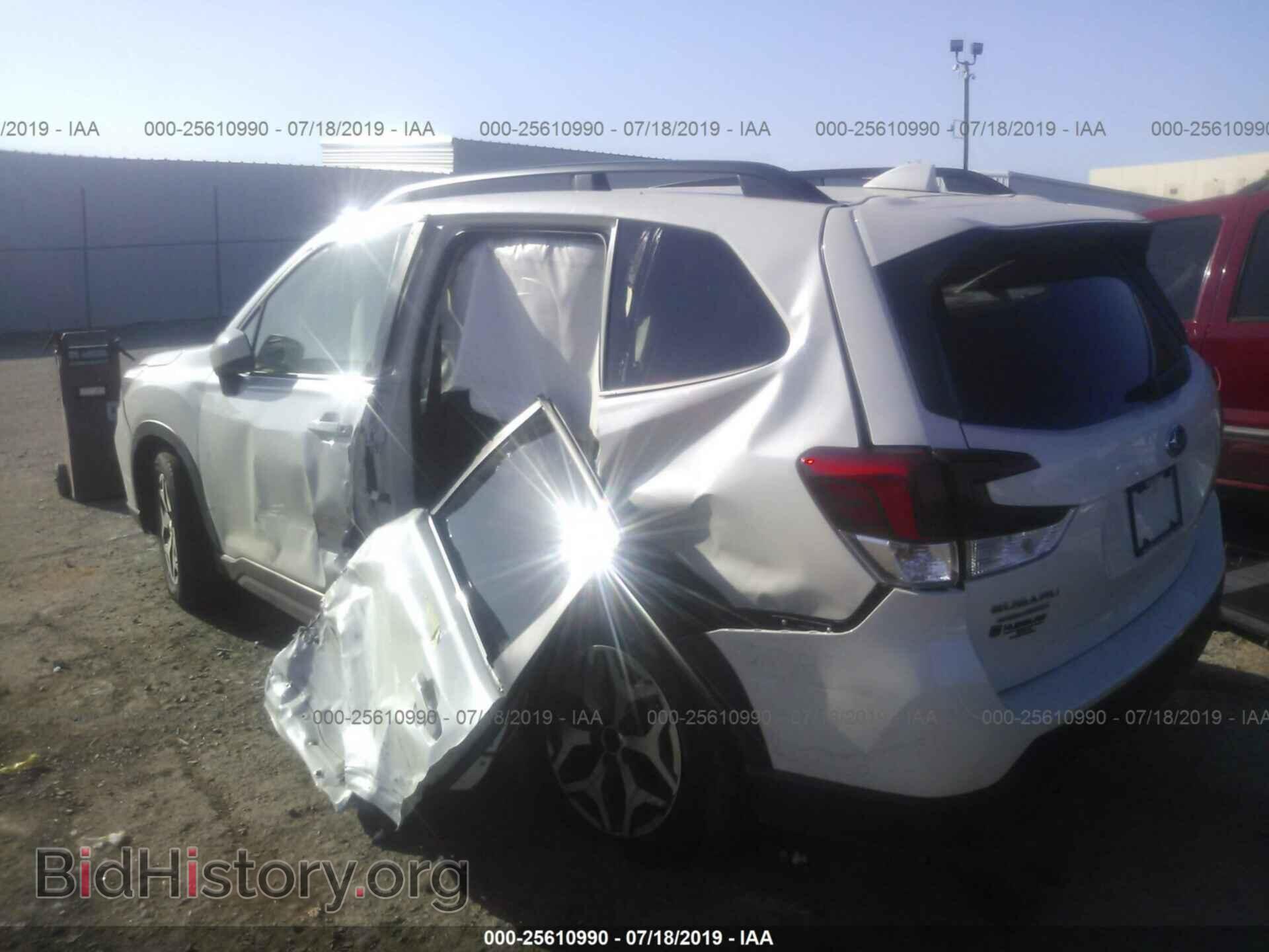 2019 SUBARU FORESTER - VIN: JF2SKAECXKH462406 - Фото 3