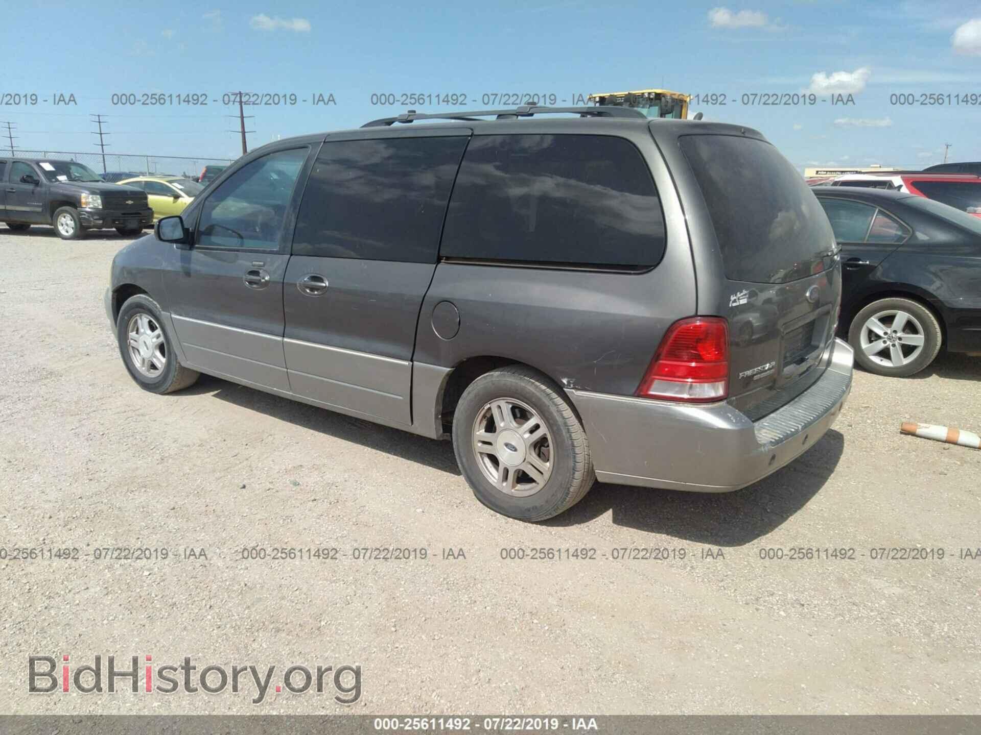 2005 FORD FREESTAR - VIN: 2FMDA58235BA44545 - Фото 3