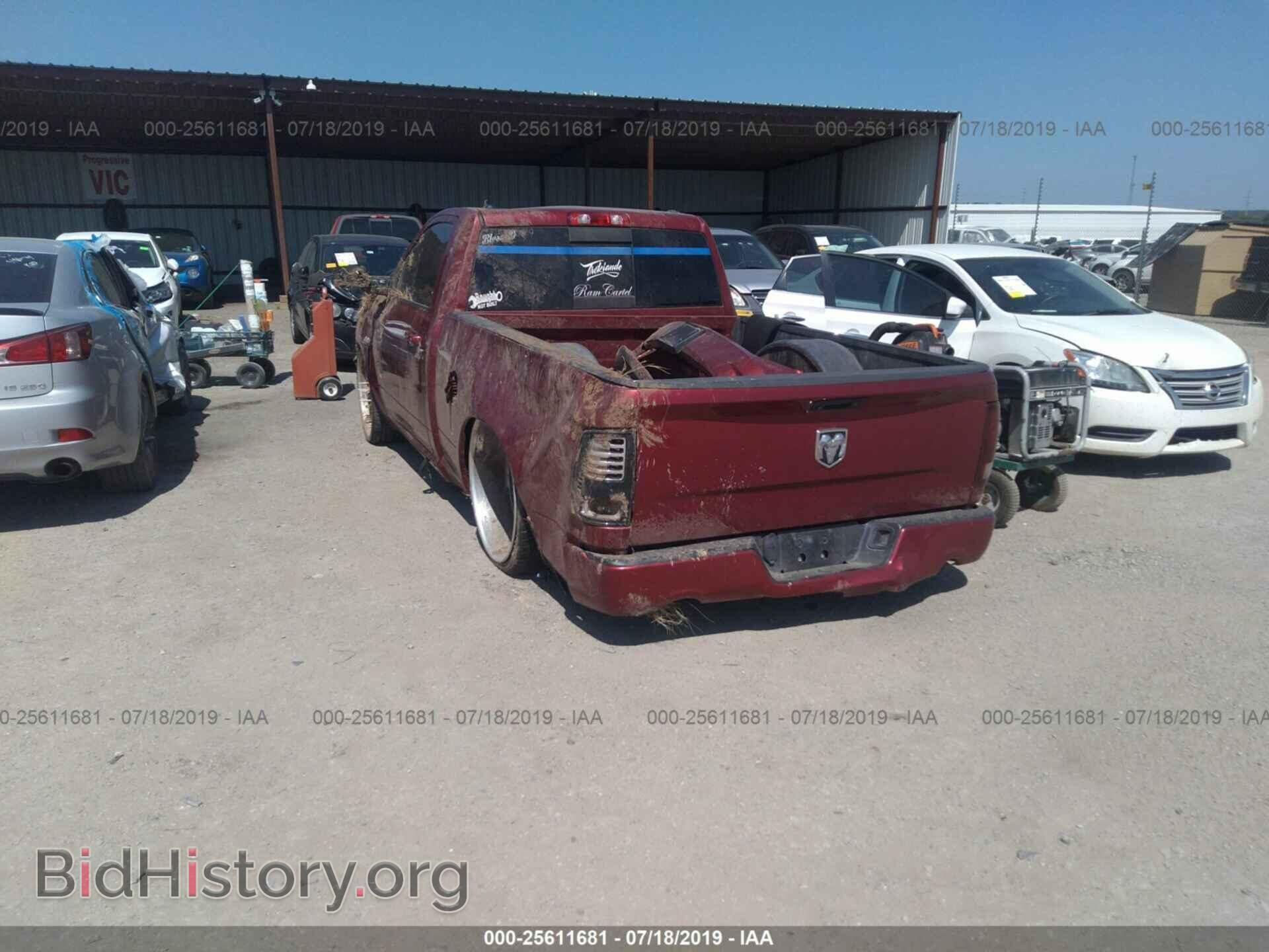 2013 RAM 1500 - VIN: 3C6JR6CT6DG521459 - Фото 3