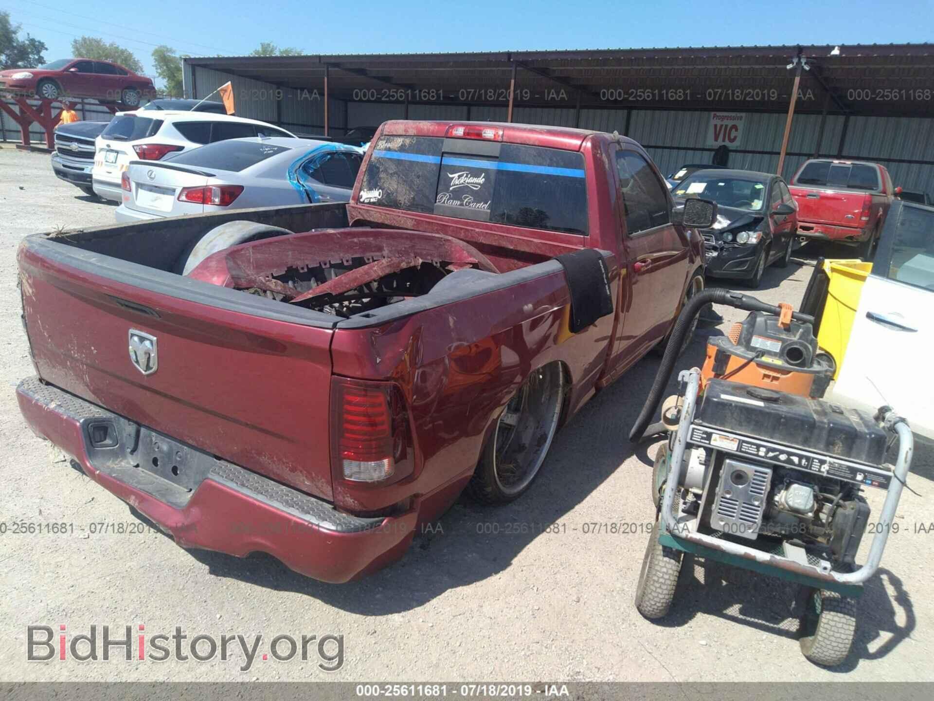 2013 RAM 1500 - VIN: 3C6JR6CT6DG521459 - Фото 4