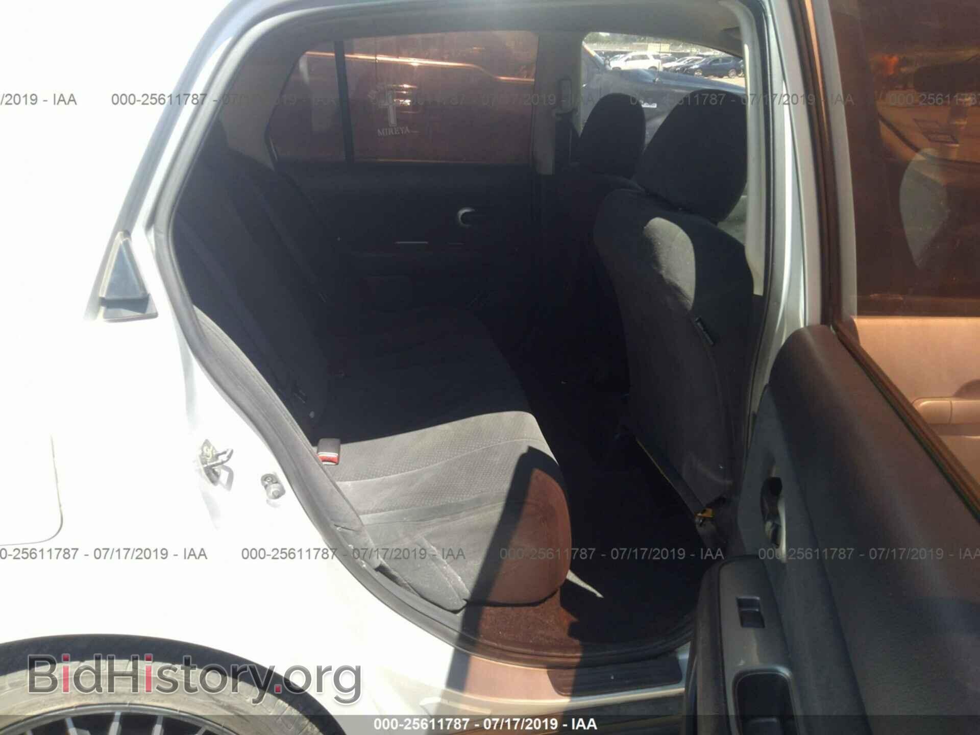 2010 NISSAN VERSA - VIN: 3N1BC1AP7AL448325 - Фото 8