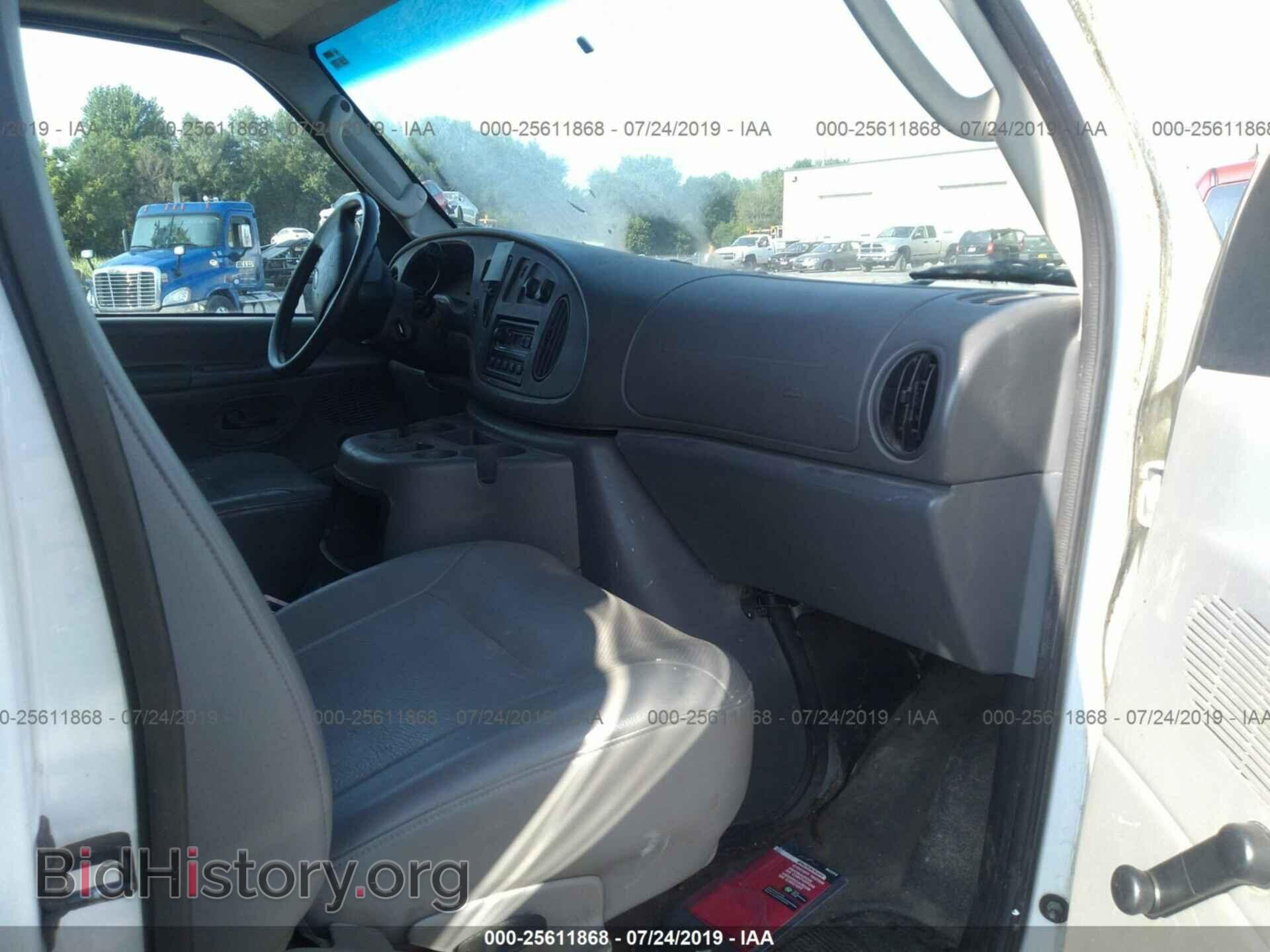 2004 FORD ECONOLINE - VIN: 1FTNE24W54HA01637 - Photo 5