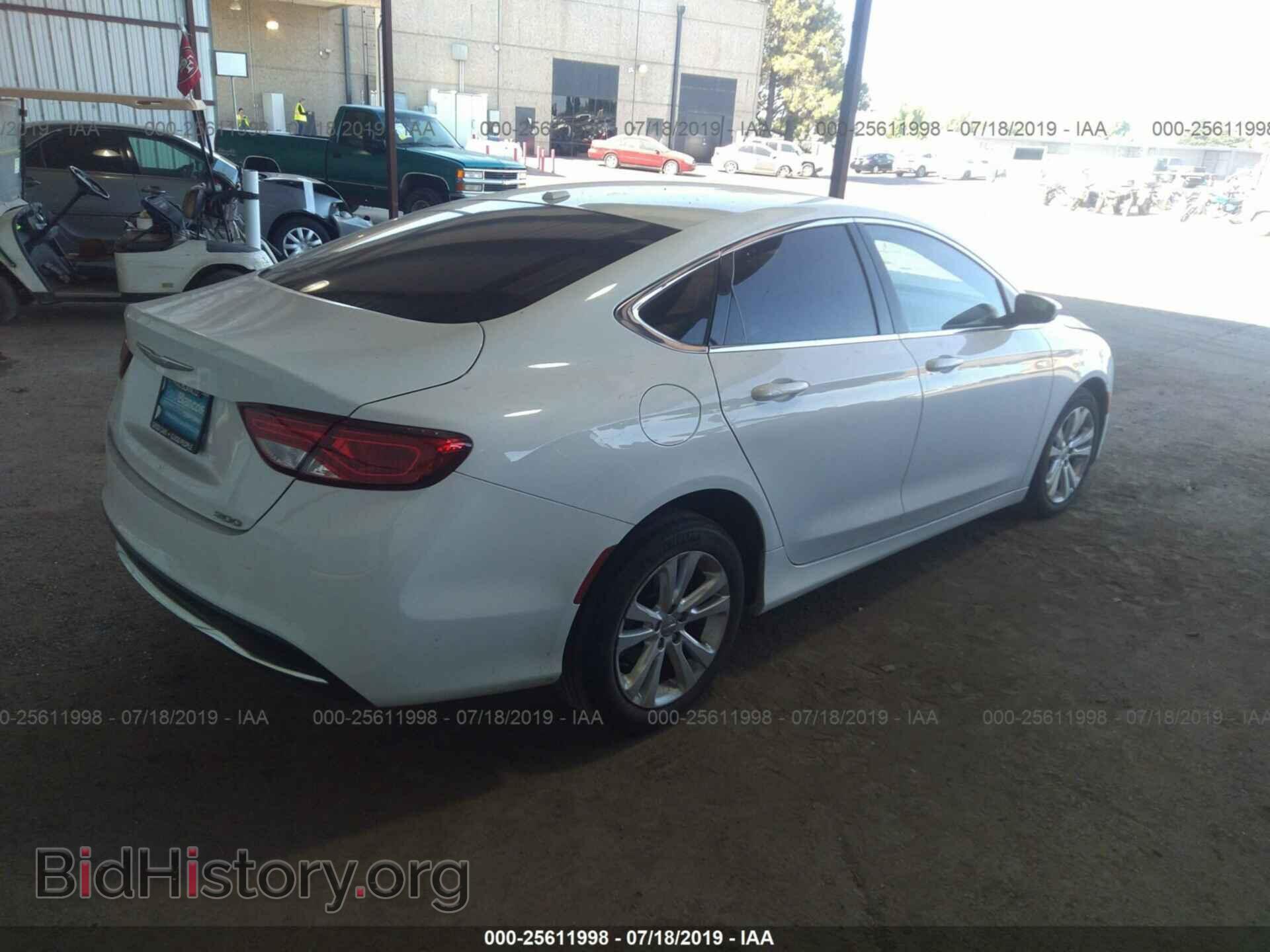 2016 CHRYSLER 200 - VIN: 1C3CCCAB2GN101113 - Photo 4