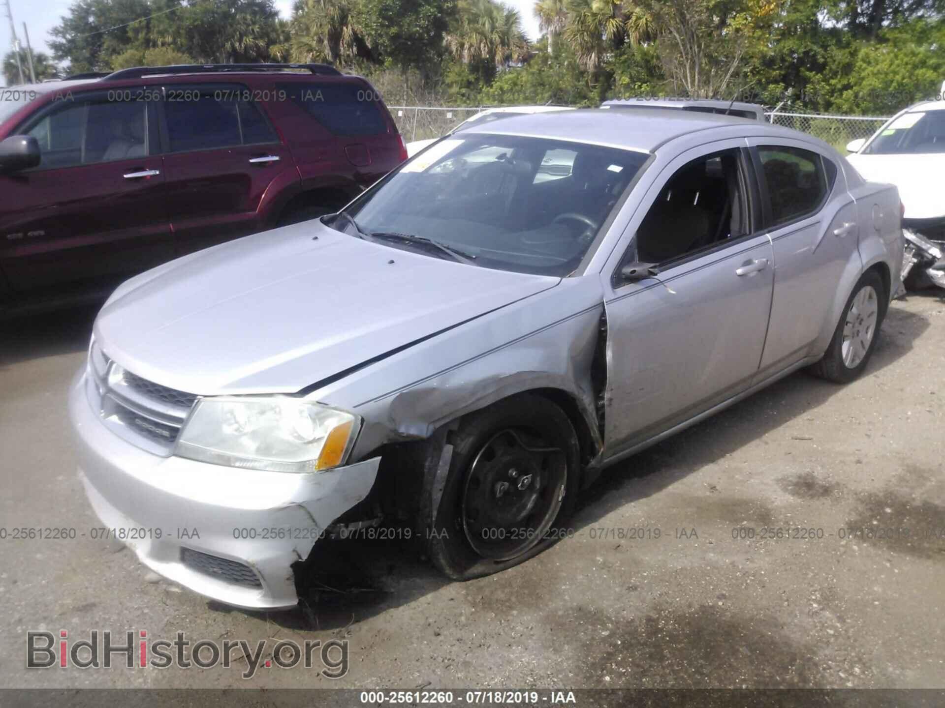 2011 DODGE AVENGER - VIN: 1B3BD4FB1BN573039 - Photo 2