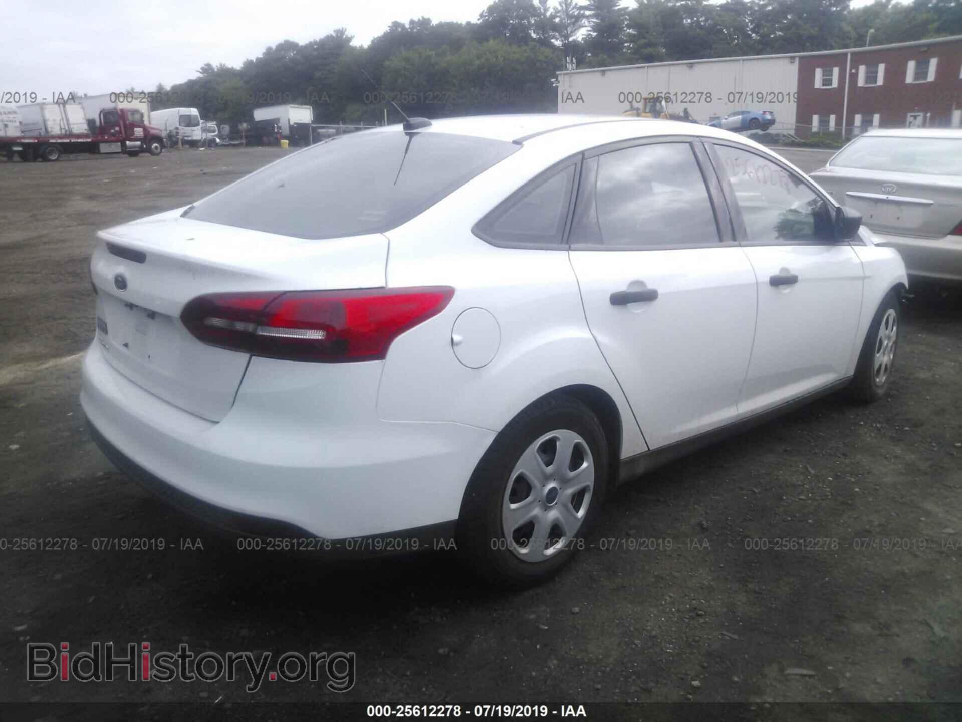 2016 FORD FOCUS - VIN: 1FADP3E21GL342421 - Photo 4