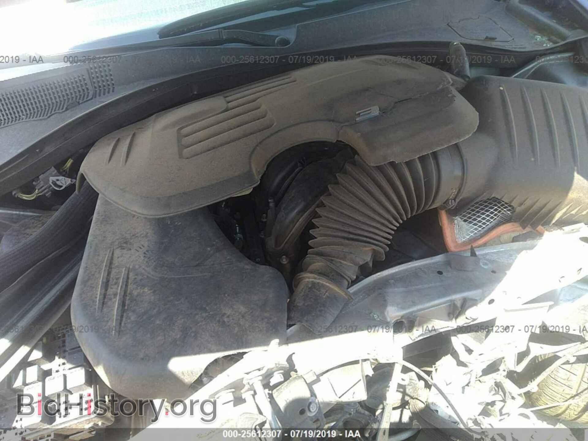 2011 CHRYSLER 300 - VIN: 2C3CA5CG0BH558000 - Фото 10