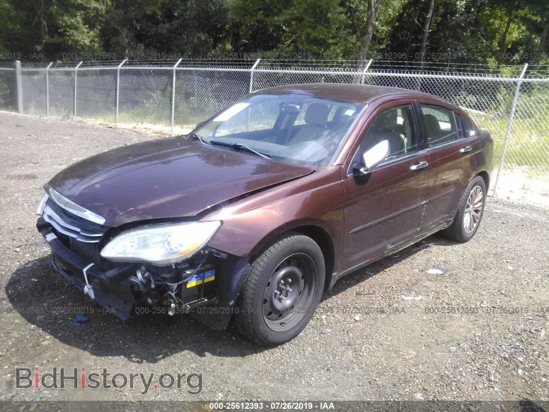 2012 CHRYSLER 200 - VIN: 1C3CCBCG6CN233305 - Photo 2