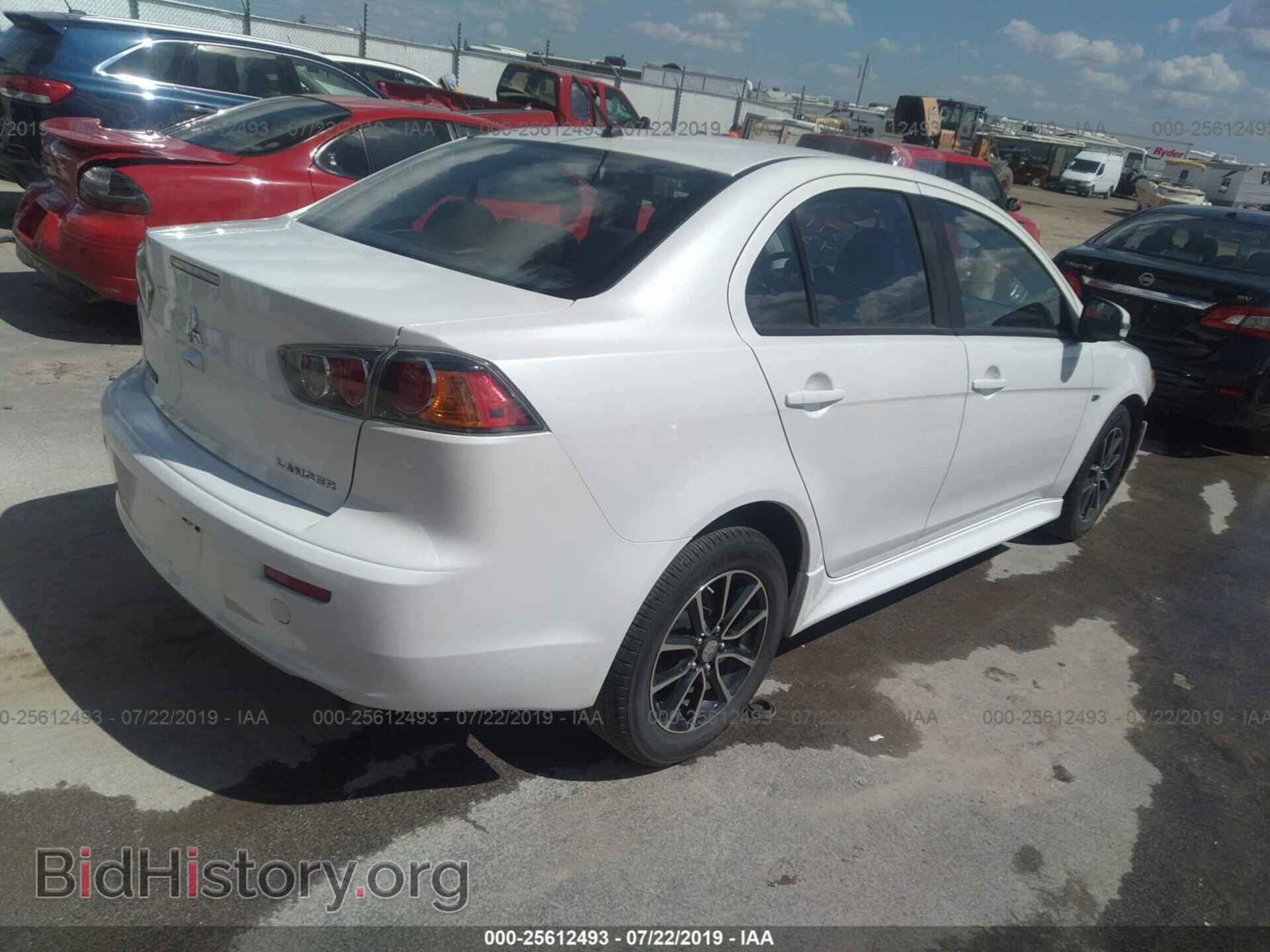 2017 MITSUBISHI LANCER - VIN: JA32U2FU6HU013227 - Фото 4