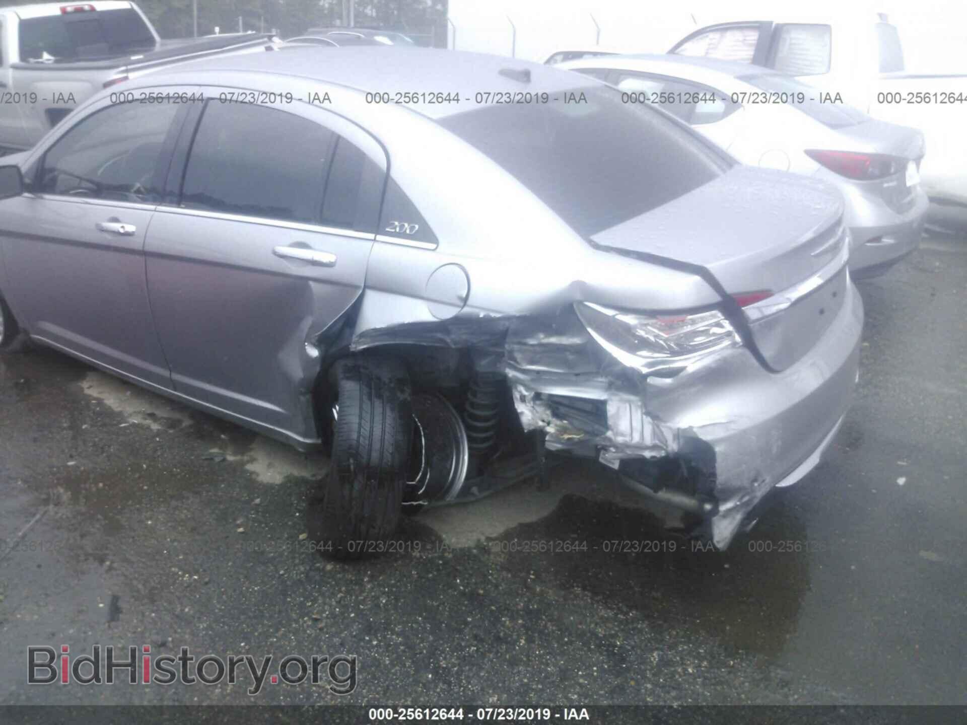 2013 CHRYSLER 200 - VIN: 1C3CCBCG7DN523666 - Фото 6