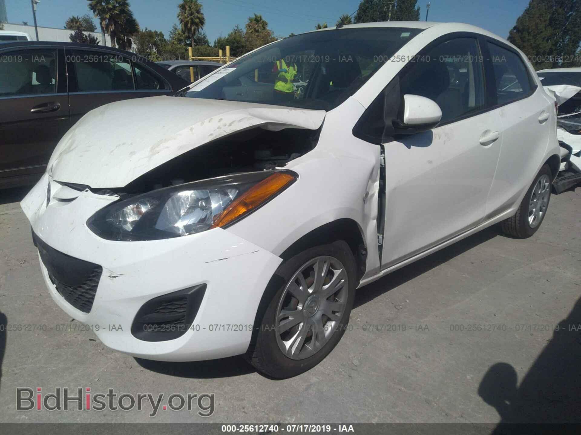 2014 MAZDA MAZDA2 - VIN: JM1DE1KZ7E0187376 - Фото 2