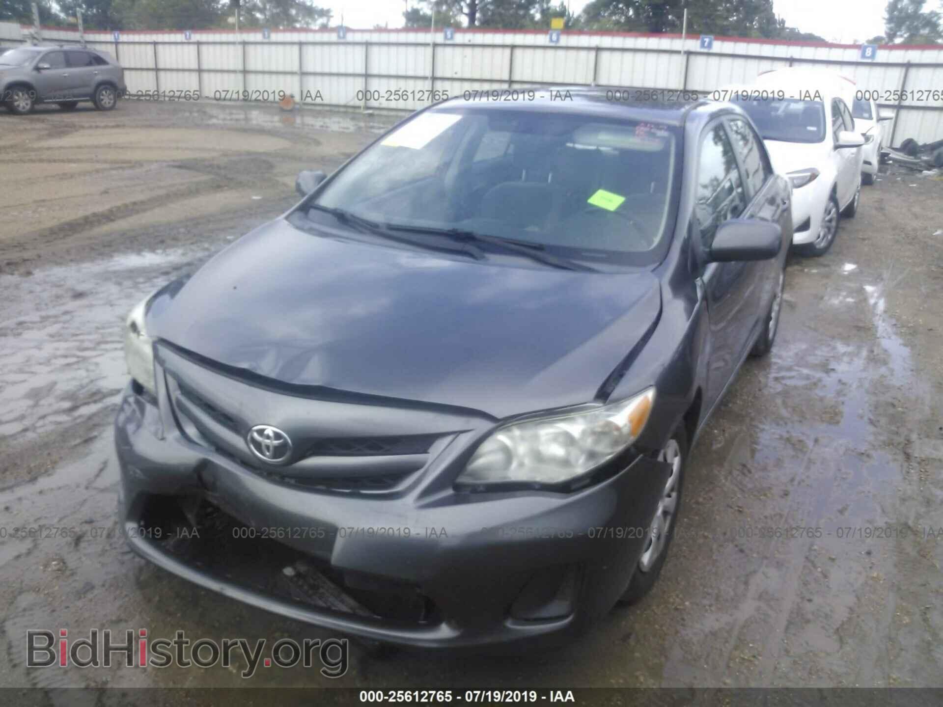 2011 TOYOTA COROLLA - VIN: 2T1BU4EEXBC671063 - Фото 2