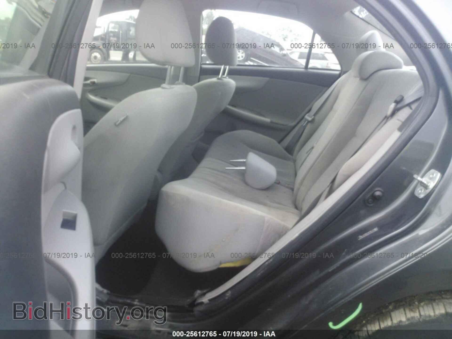 2011 TOYOTA COROLLA - VIN: 2T1BU4EEXBC671063 - Фото 8