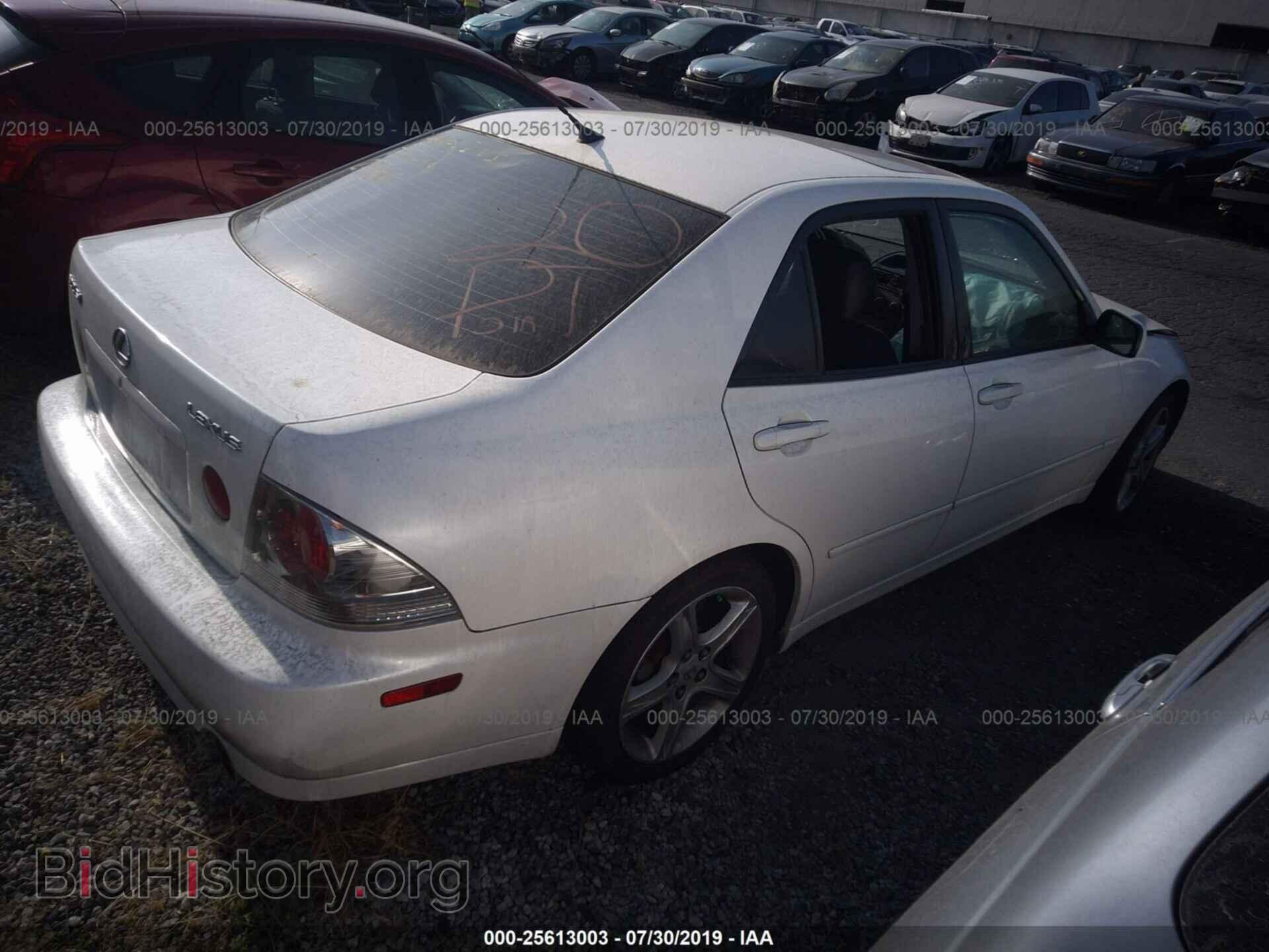 2001 LEXUS IS - VIN: JTHBD182310022986 - Photo 4