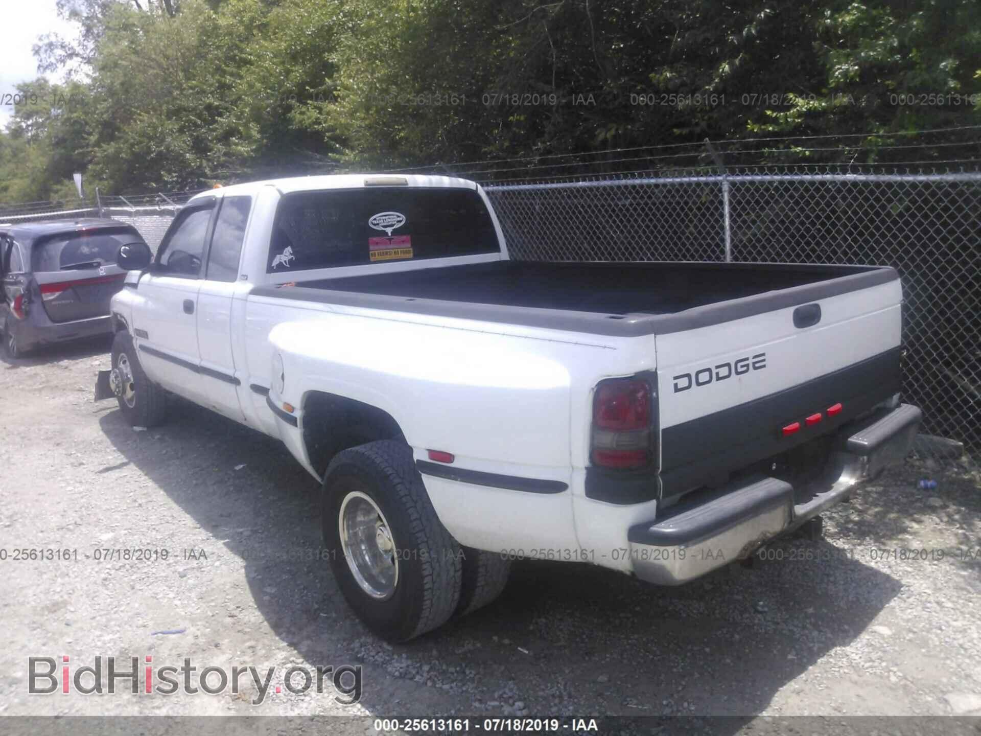 1998 DODGE RAM 3500 - VIN: 1B7MC33D1WJ150369 - Фото 3