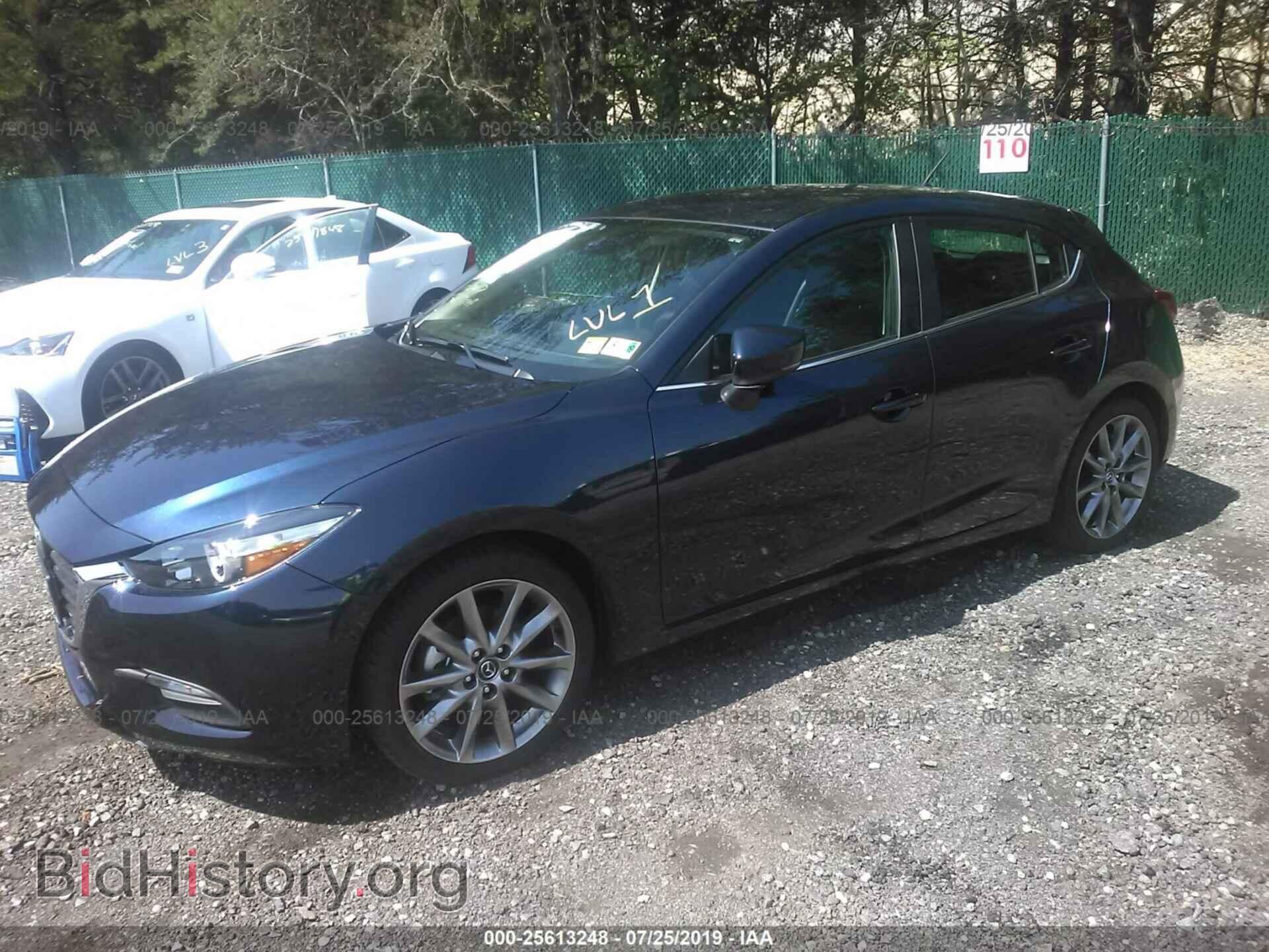 2018 MAZDA 3 - VIN: 3MZBN1L36JM242616 - Фото 2