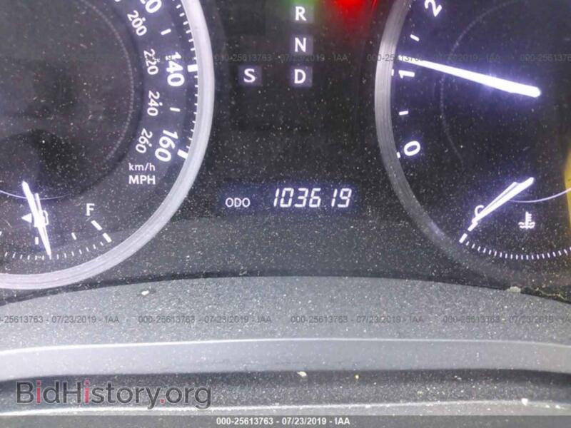 2011 Lexus IS (VIN JTHFE2C20B2505689) — photo 7 of 10