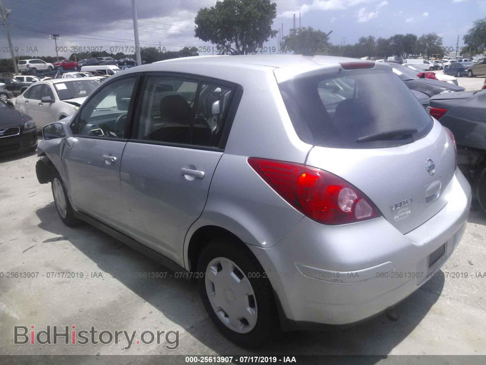 2009 NISSAN VERSA - VIN: 3N1BC13E49L481757 - Фото 3