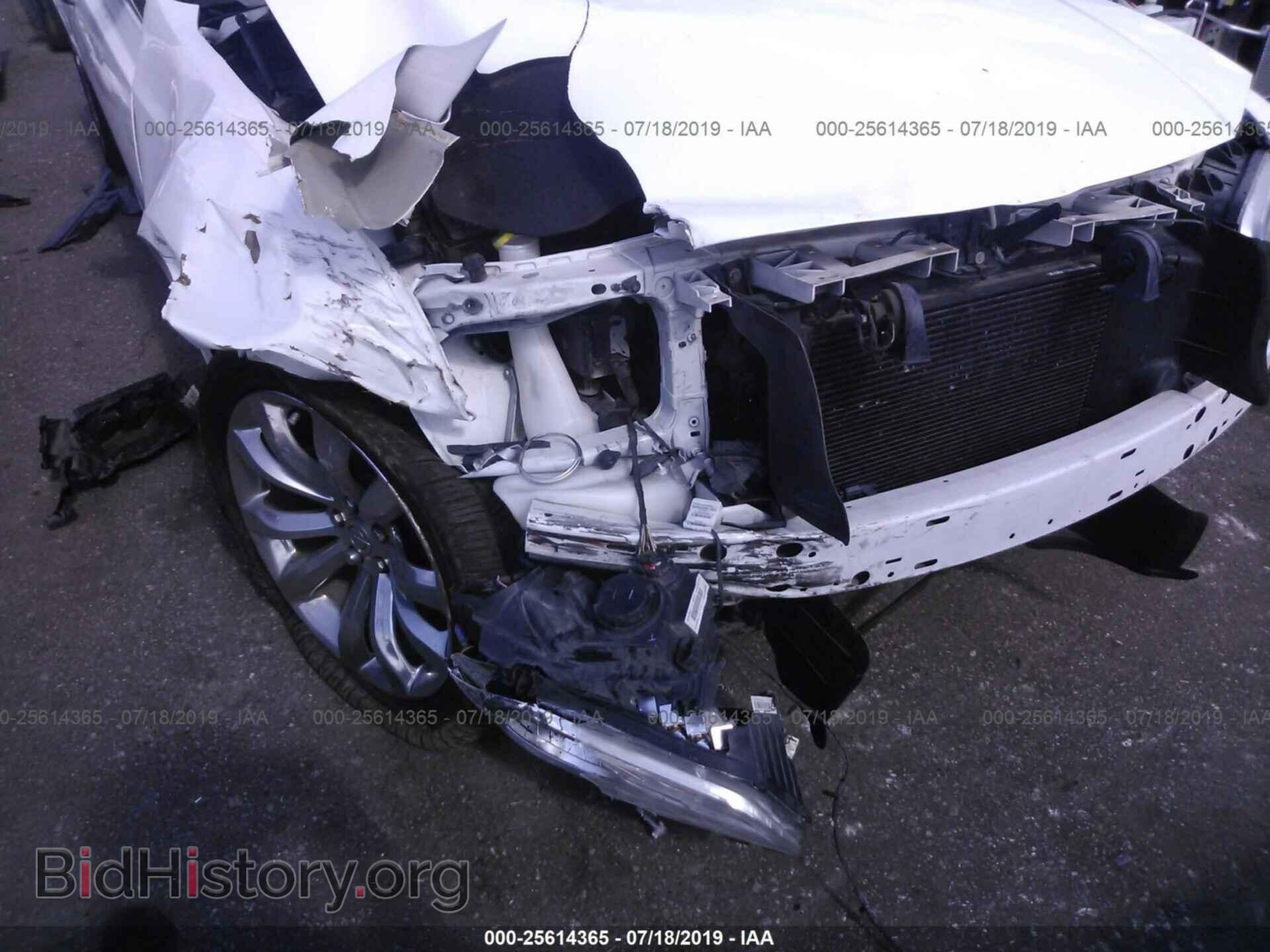 2015 CHRYSLER 300C - VIN: 2C3CCAEGXFH803214 - Фото 6