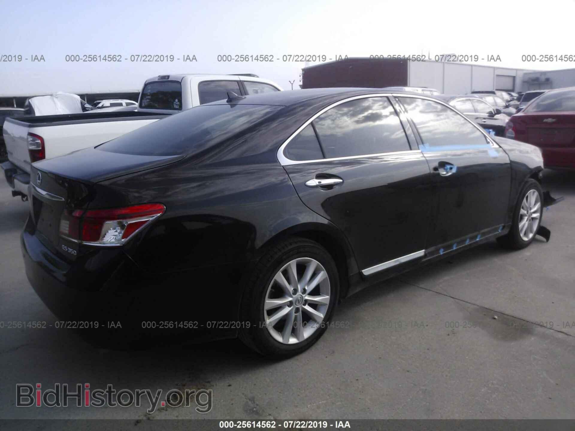 2011 LEXUS ES - VIN: JTHBK1EG3B2439813 - Фото 4