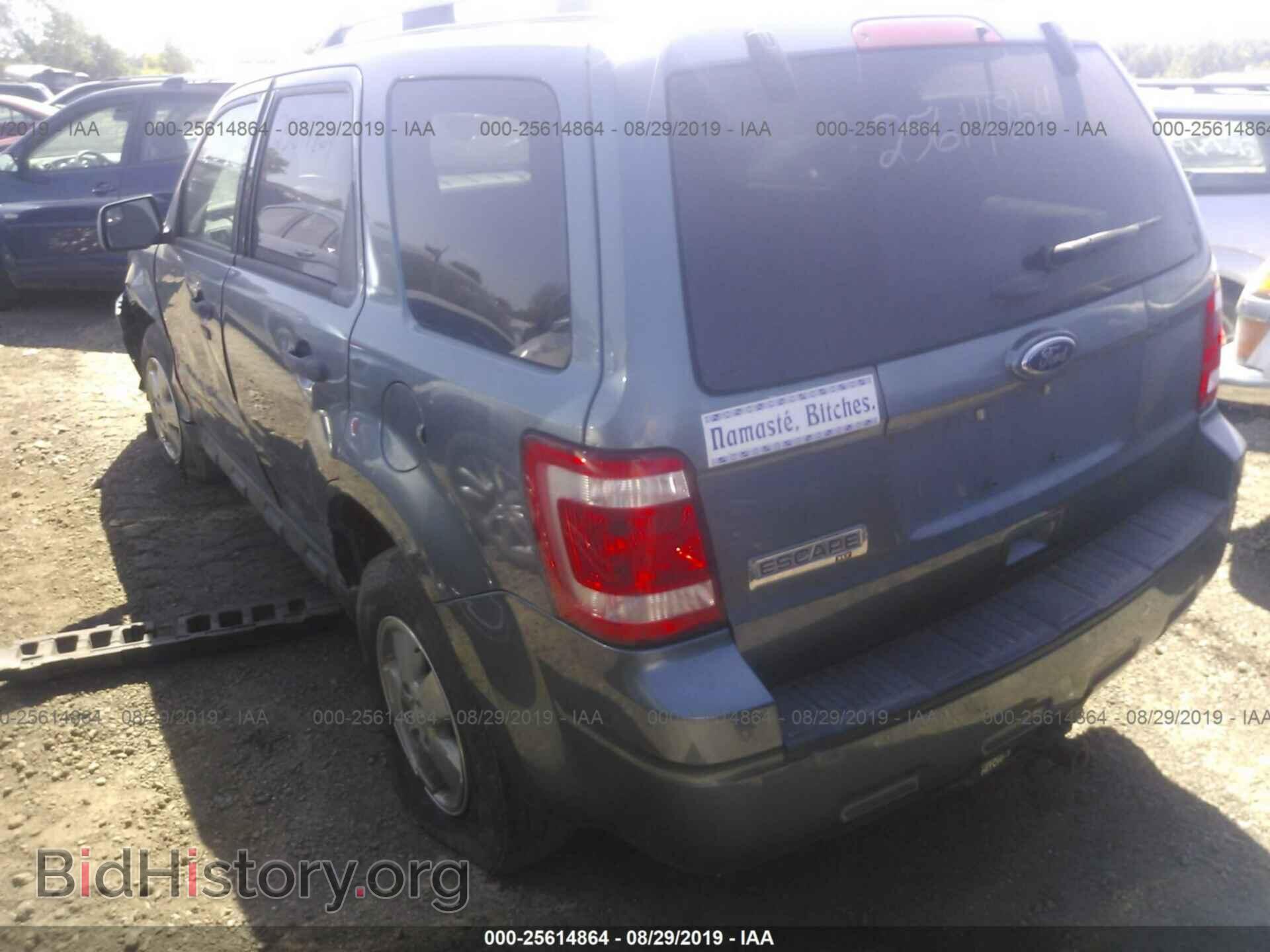 2011 FORD ESCAPE - VIN: 1FMCU0D79BKC41101 - Photo 3
