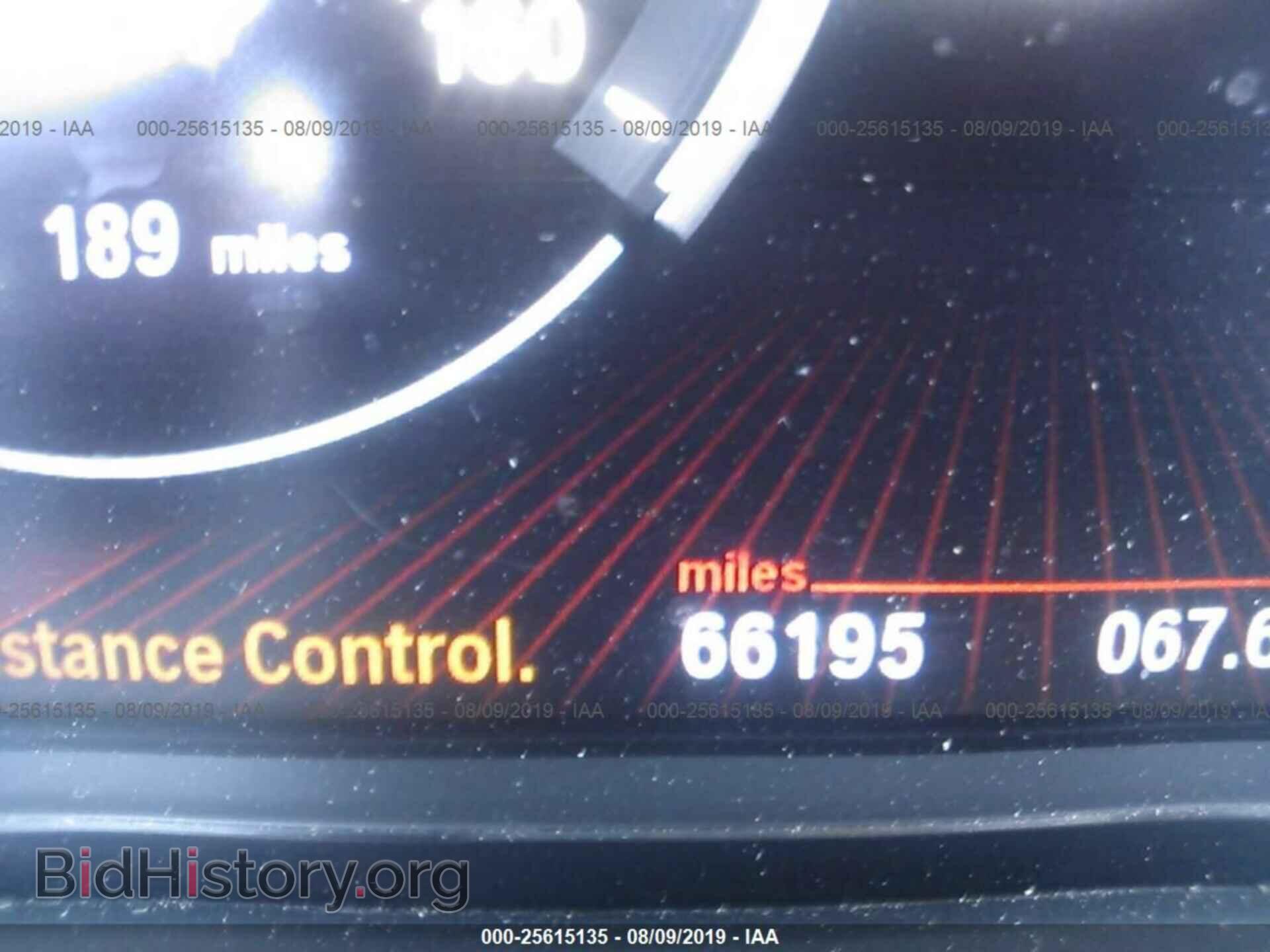 2012 BMW 750 - VIN: WBAKB8C59CDX20772 - Photo 7