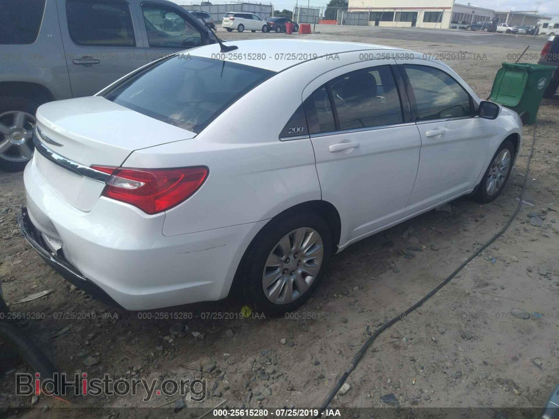 2013 CHRYSLER 200 - VIN: 1C3CCBAB9DN641340 - Фото 4
