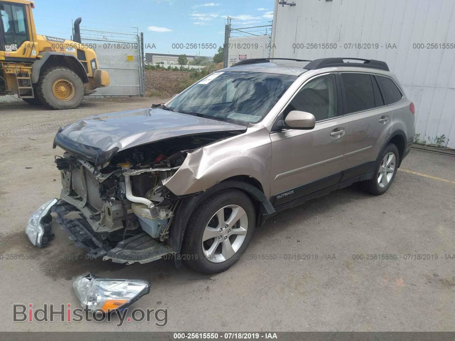 2014 SUBARU OUTBACK - VIN: 4S4BRBKC1E3221089 - Фото 2