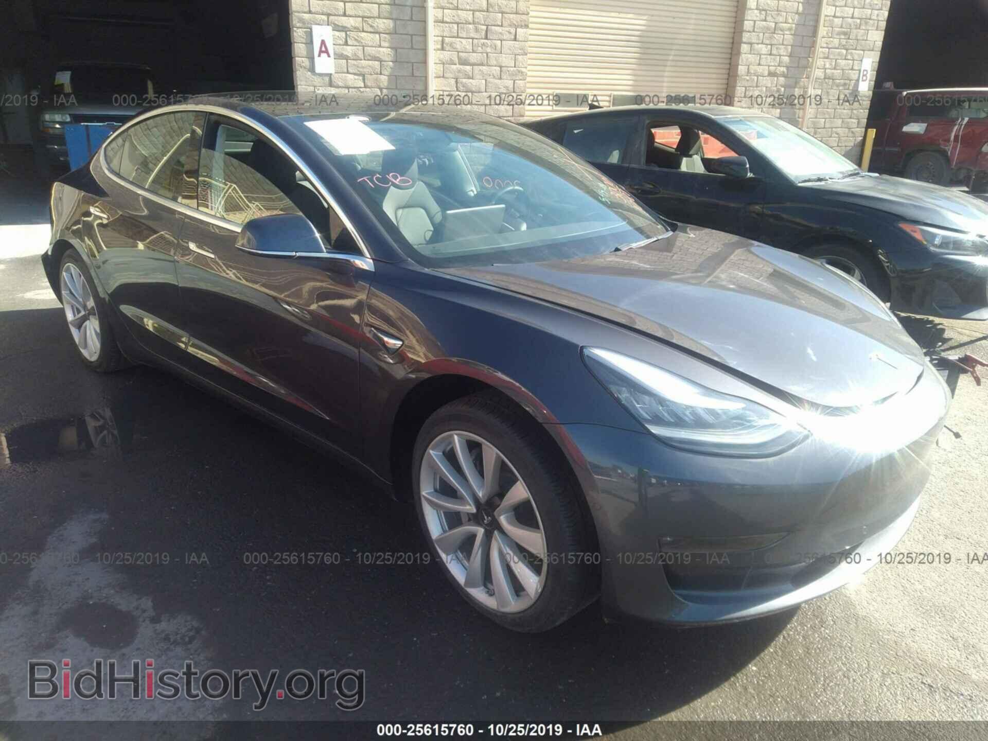 Фотография 5YJ3E1EB4KF364733 - TESLA MODEL 3 2019
