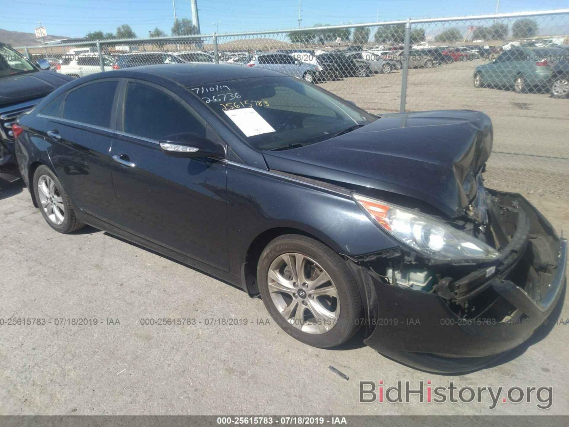 Photo 5NPEC4AC0BH262412 - HYUNDAI SONATA 2011