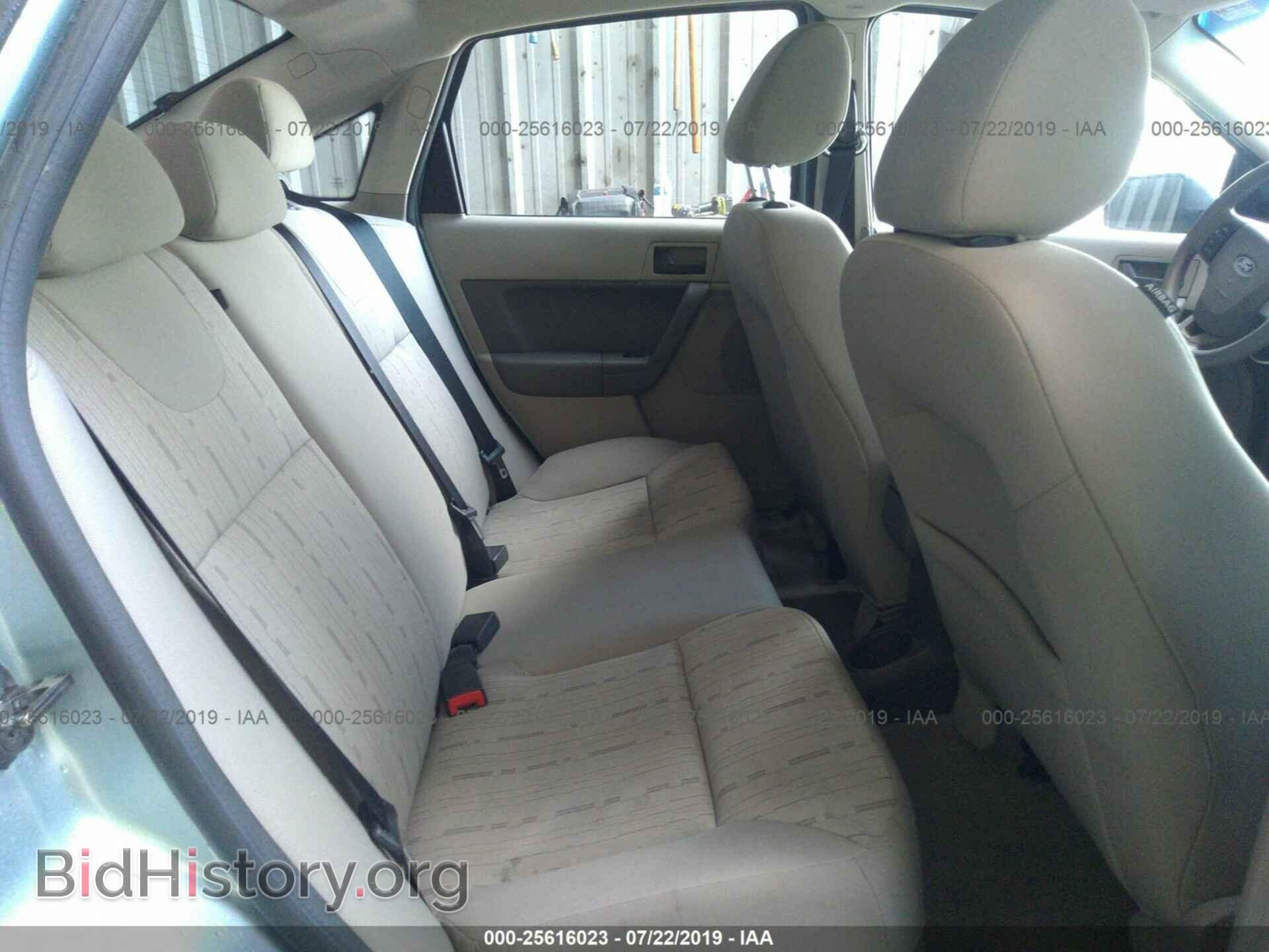 2009 FORD FOCUS - VIN: 1FAHP35N29W229297 - Фото 8