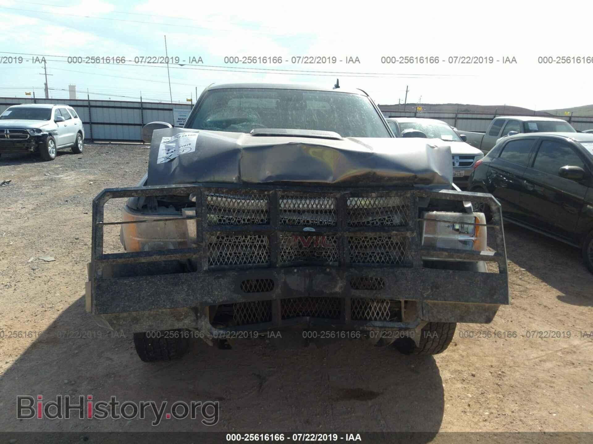 2013 GMC SIERRA - VIN: 1GT121E80DF130642 - Фото 6