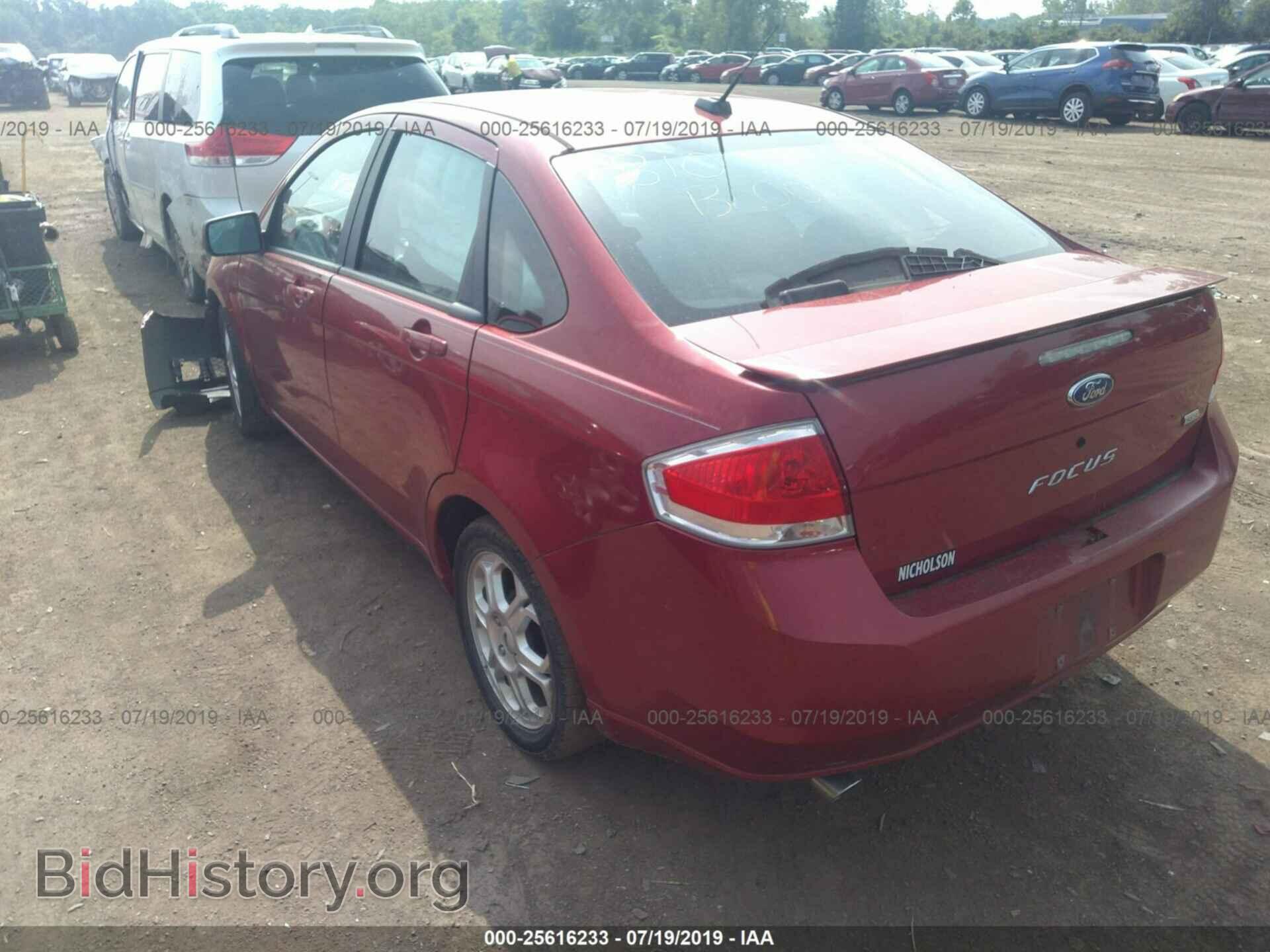 2009 FORD FOCUS - VIN: 1FAHP36N99W252543 - Фото 3