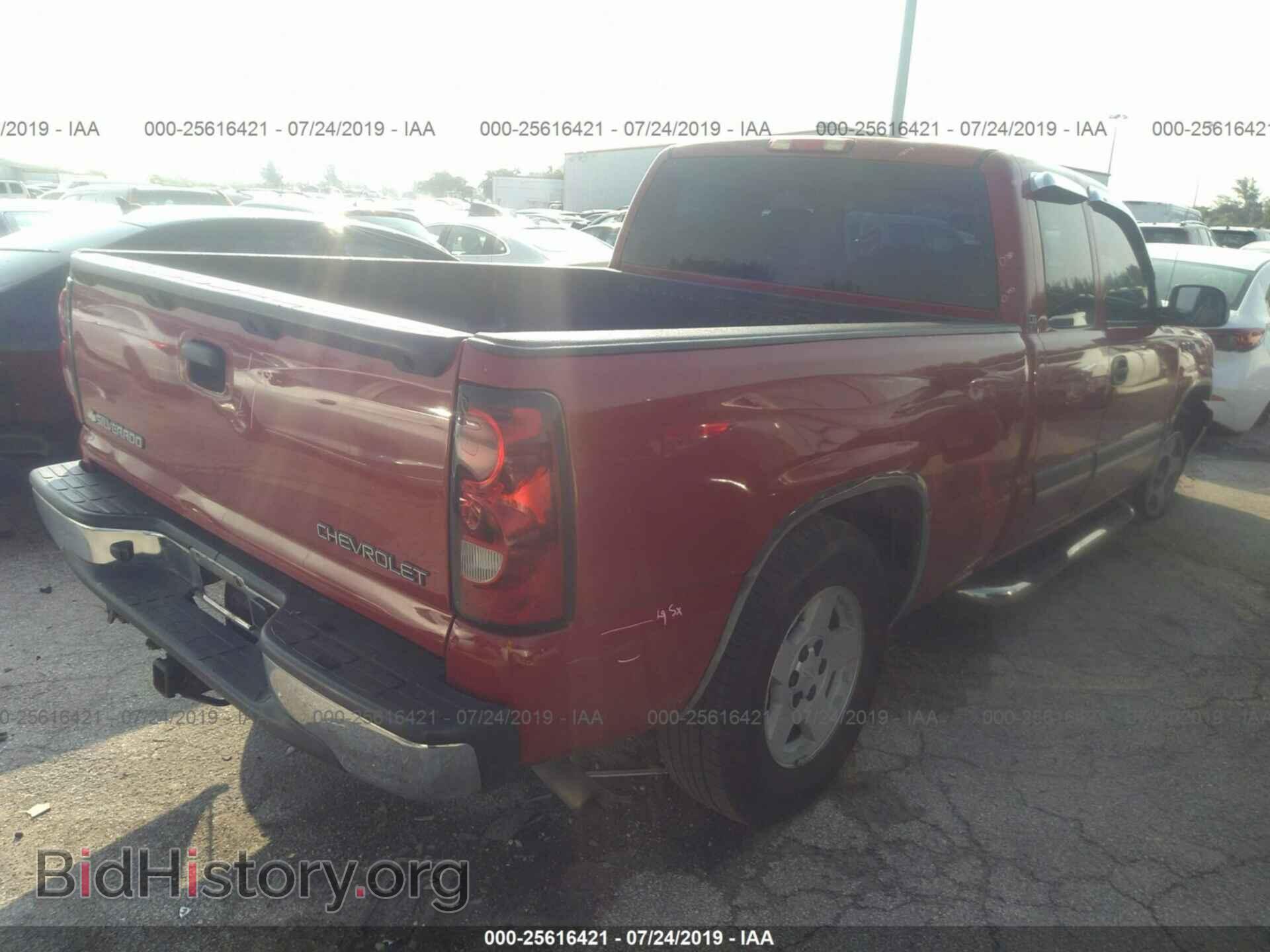 2005 CHEVROLET SILVERADO - VIN: 2GCEC19V051273789 - Фото 4