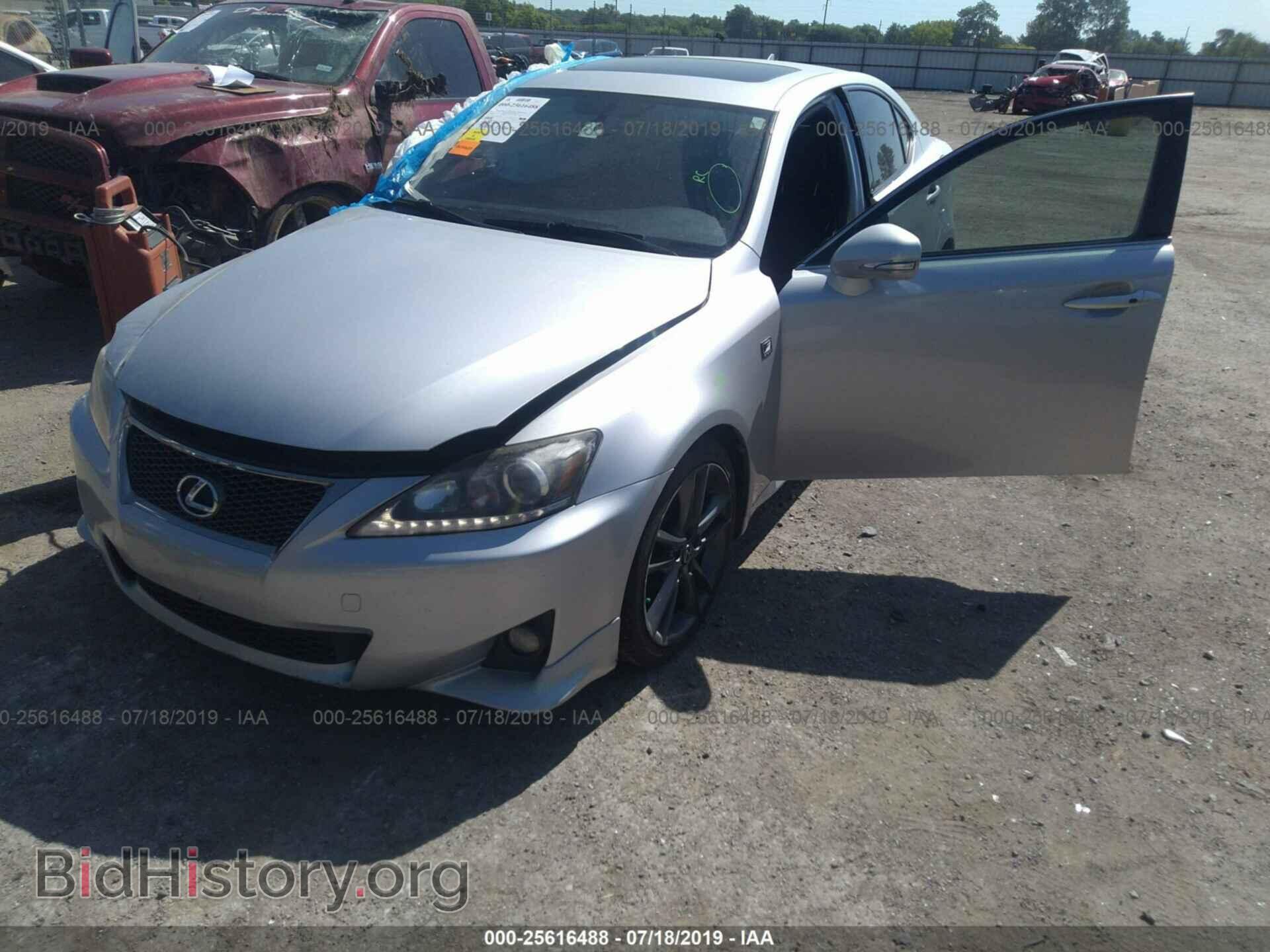 2011 LEXUS IS - VIN: JTHBF5C24B5135052 - Фото 2