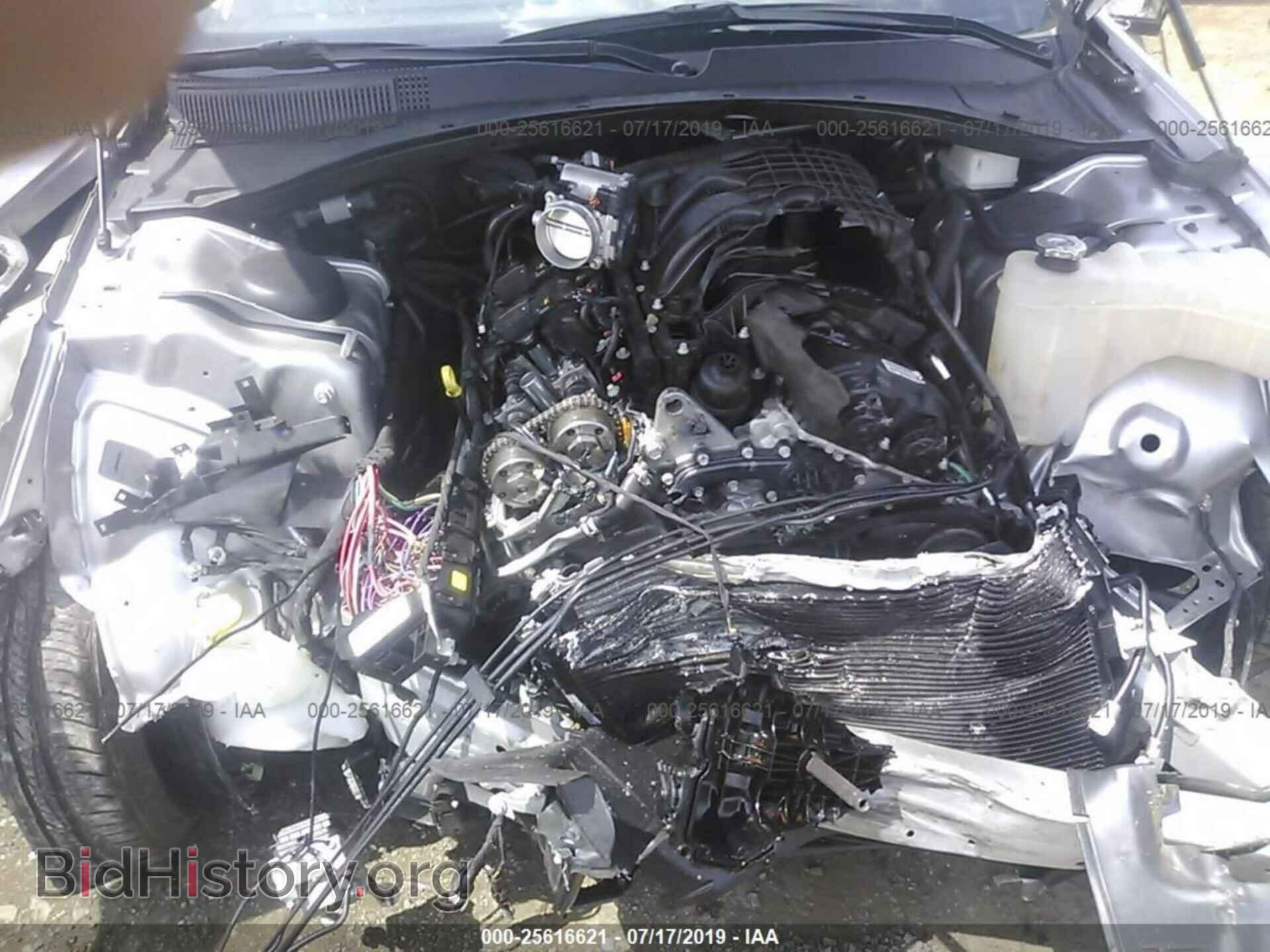 2018 CHRYSLER 300 - VIN: 2C3CCAAG1JH201848 - Фото 8