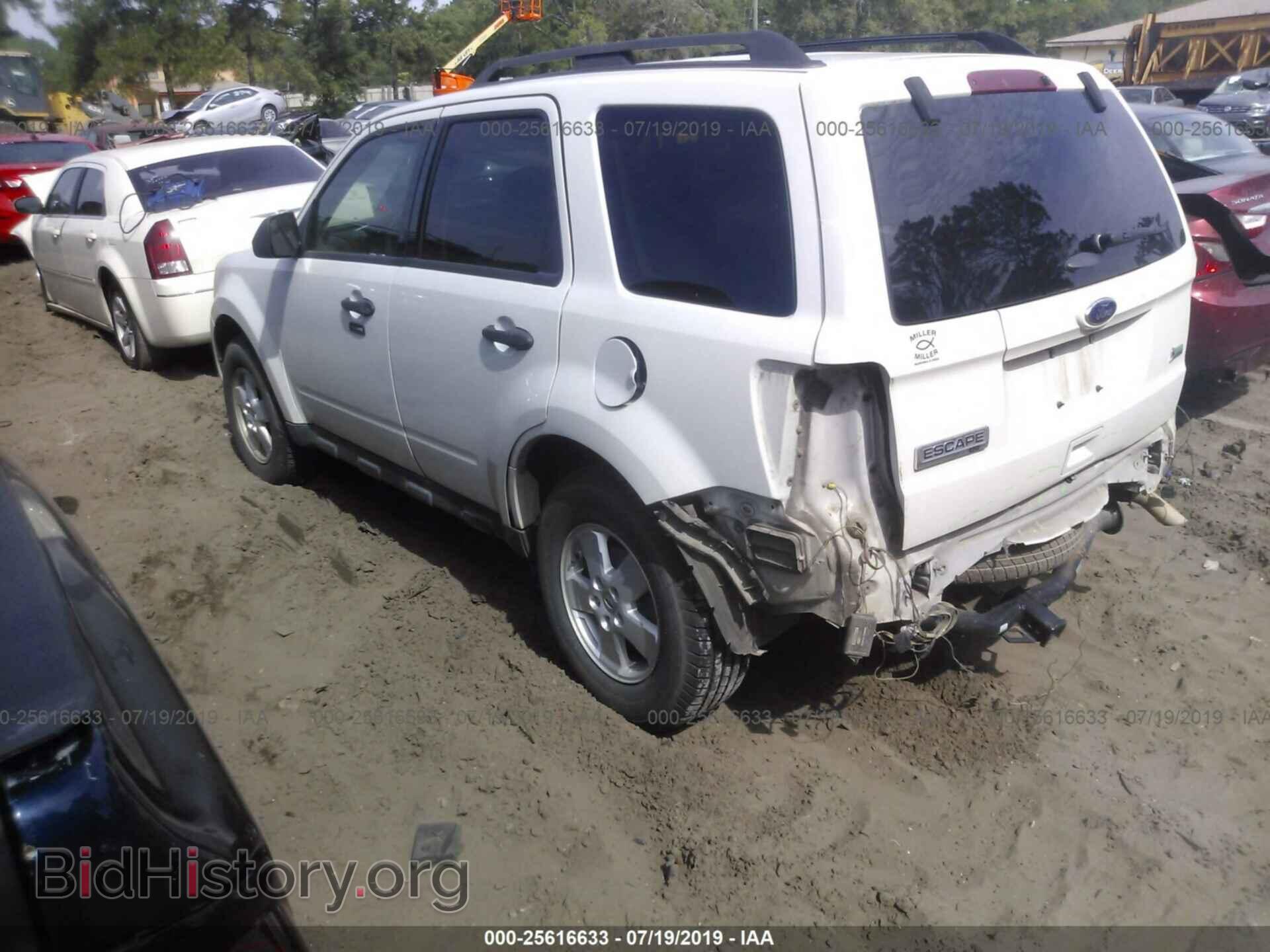 2012 FORD ESCAPE - VIN: 1FMCU0DG4CKA09328 - Фото 3