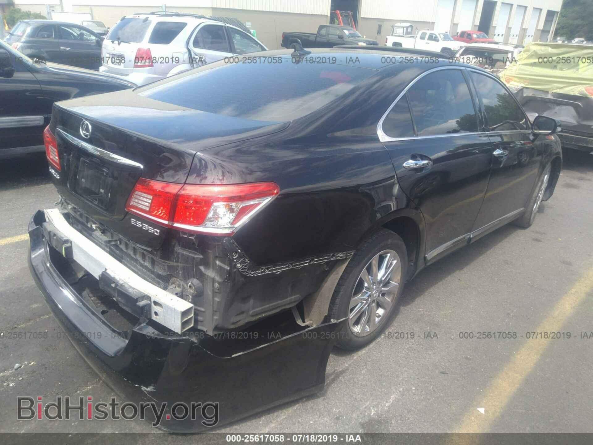2011 LEXUS ES - VIN: JTHBK1EG6B2454516 - Фото 4