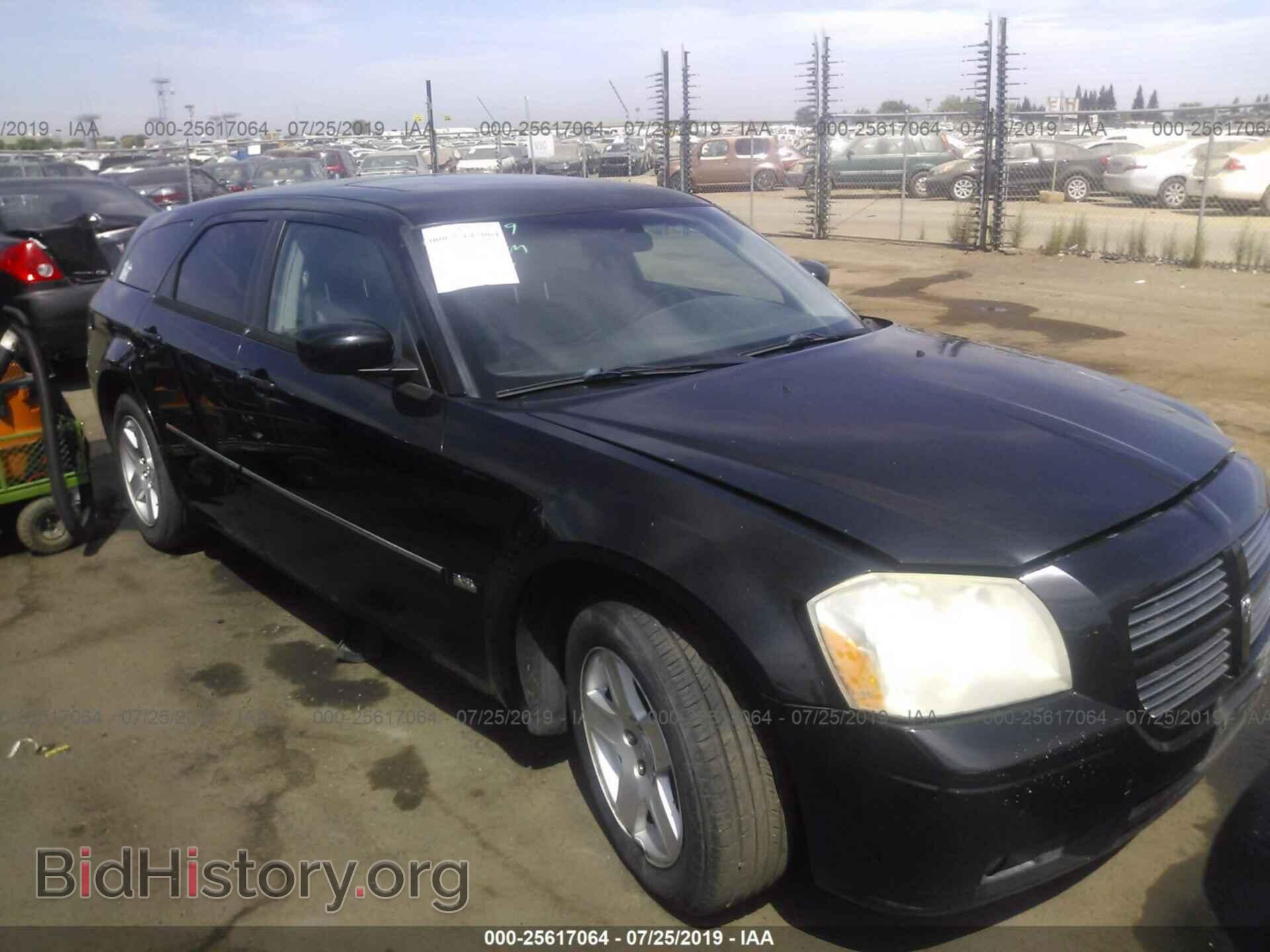 Photo 2D8FV47V36H123785 - DODGE MAGNUM 2006
