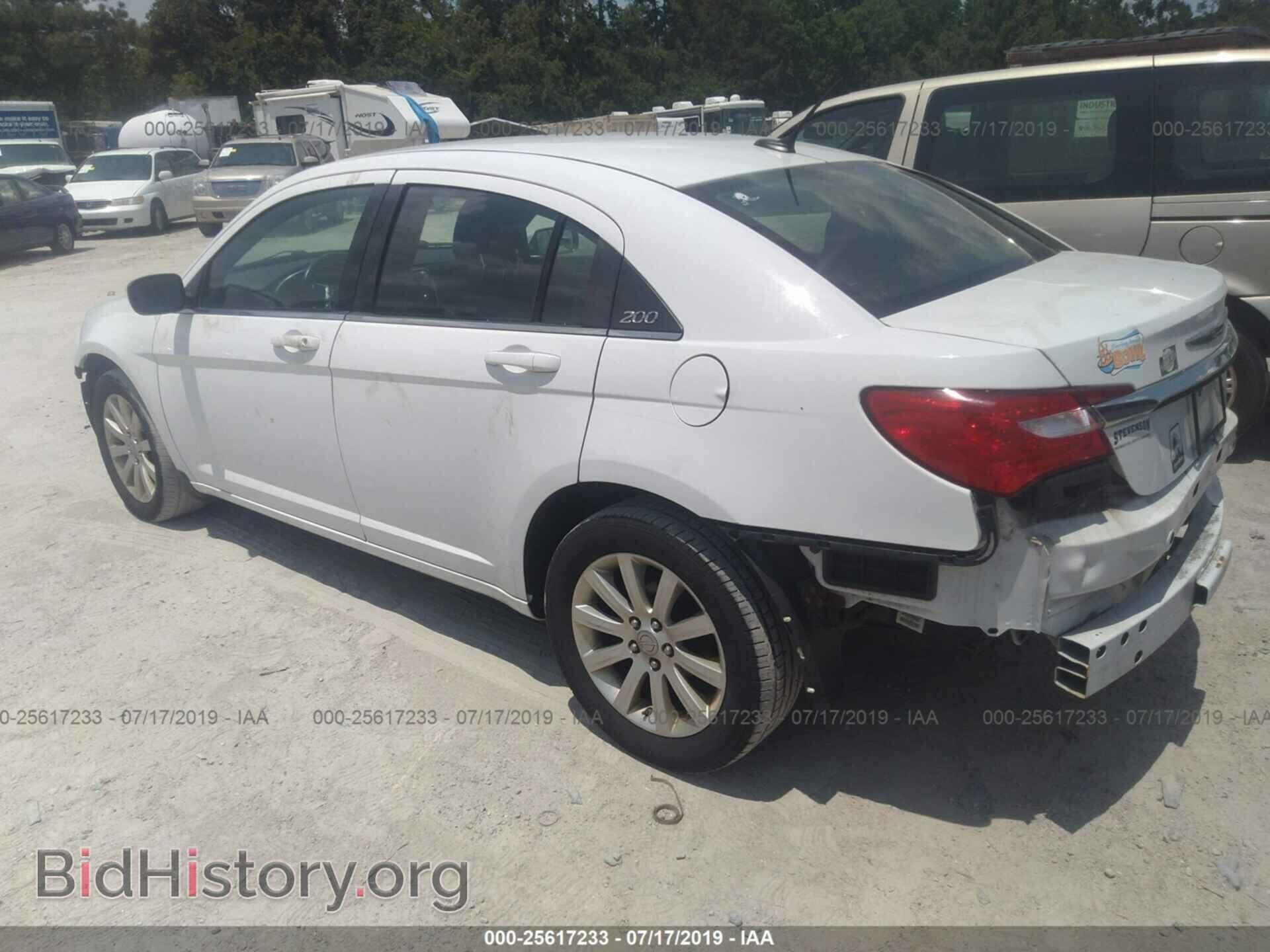2013 CHRYSLER 200 - VIN: 1C3CCBBB0DN672815 - Photo 3