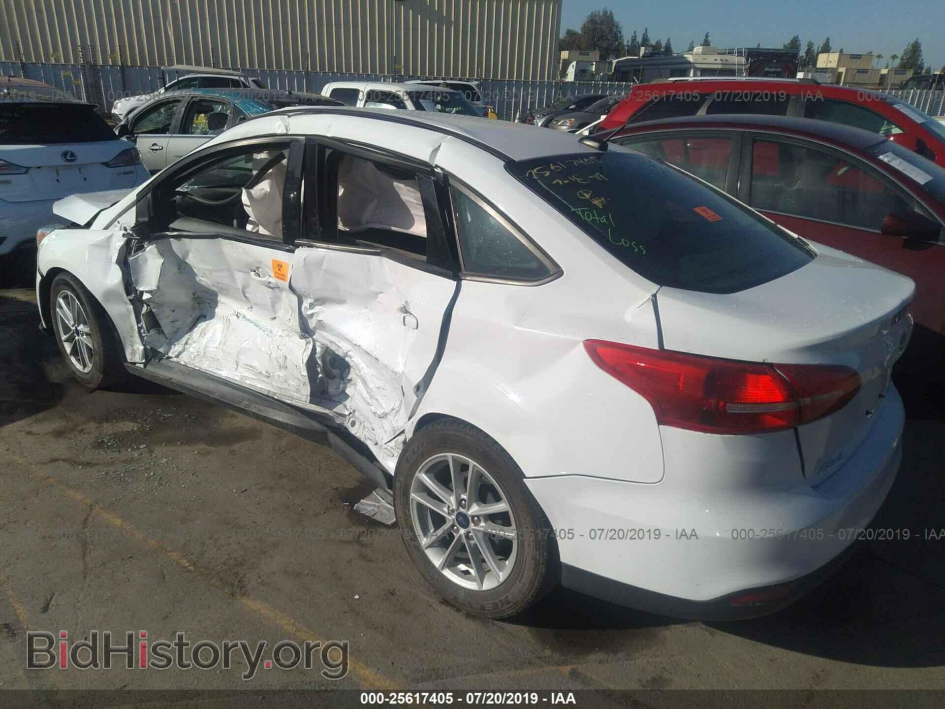 2017 FORD FOCUS - VIN: 1FADP3F24HL232107 - Фото 3