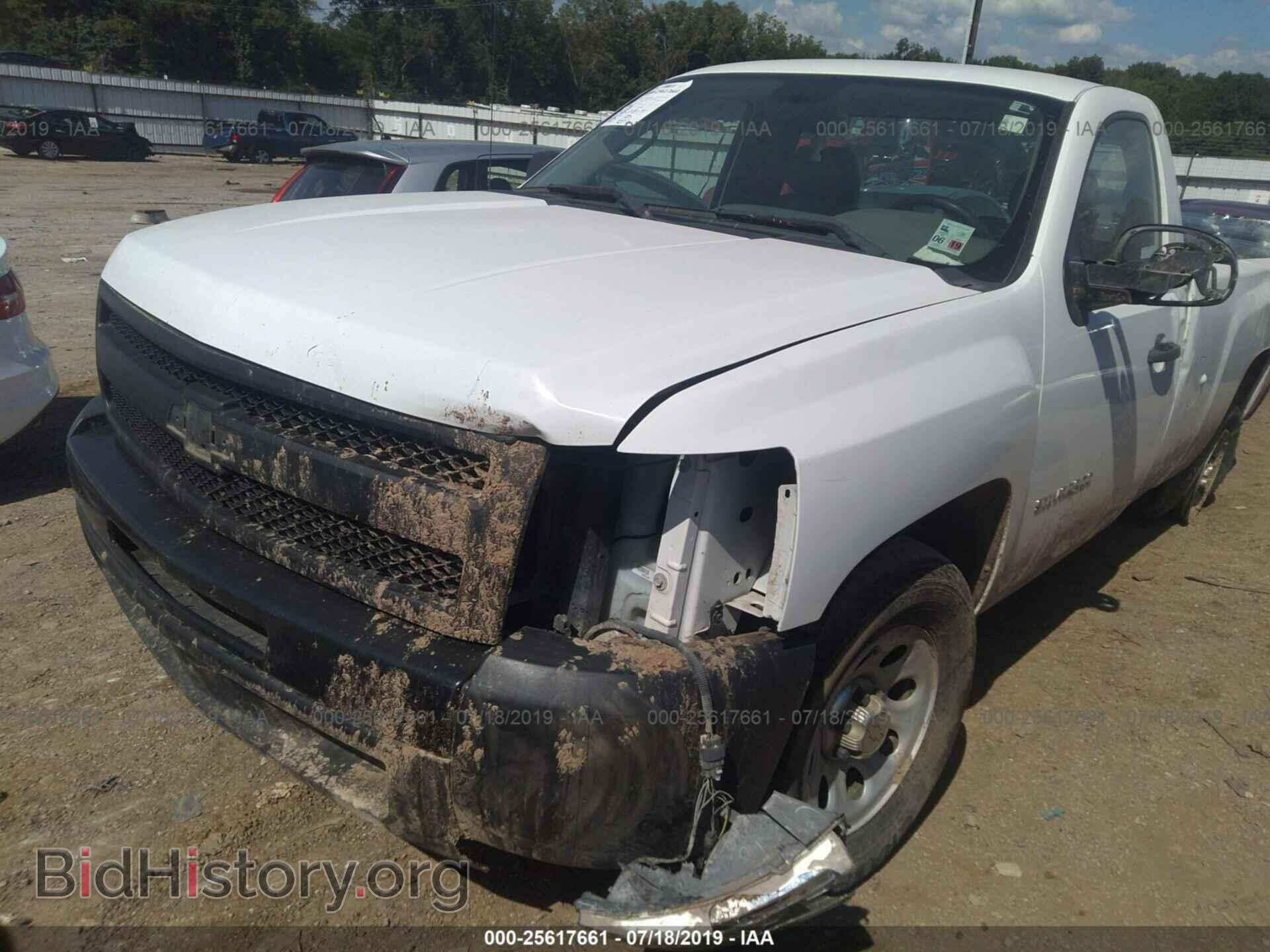 2013 CHEVROLET SILVERADO - VIN: 1GCNCPEX1DZ250652 - Фото 2
