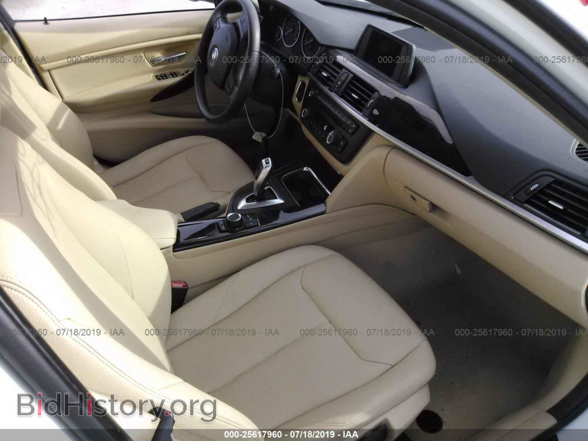 2015 BMW 320 - VIN: WBA3B1C50FK137096 - Photo 5