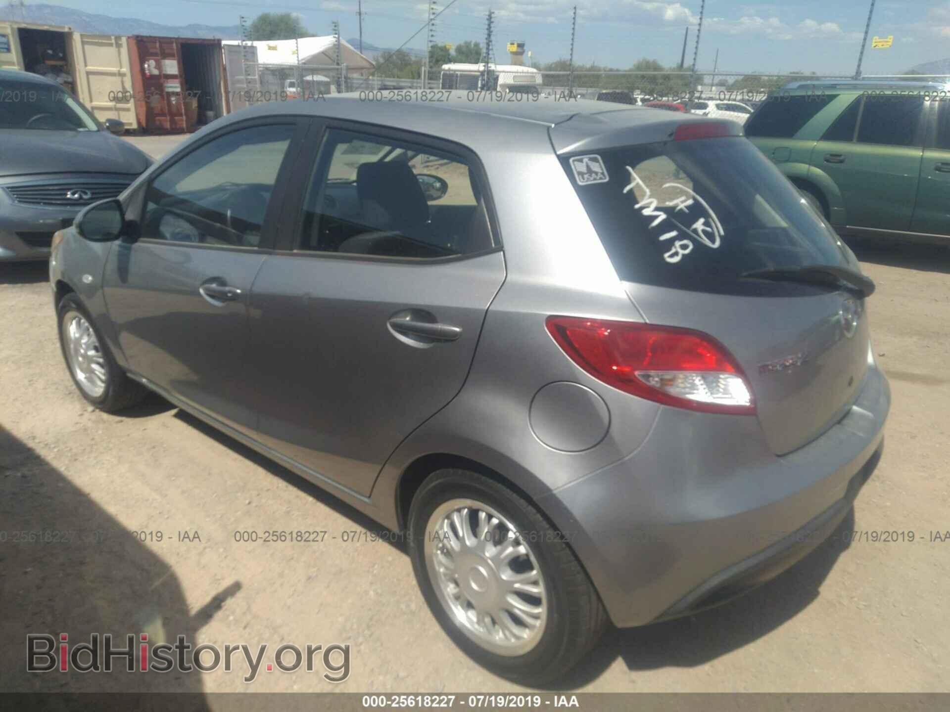 2011 MAZDA MAZDA2 - VIN: JM1DE1HZ4B0124609 - Фото 3