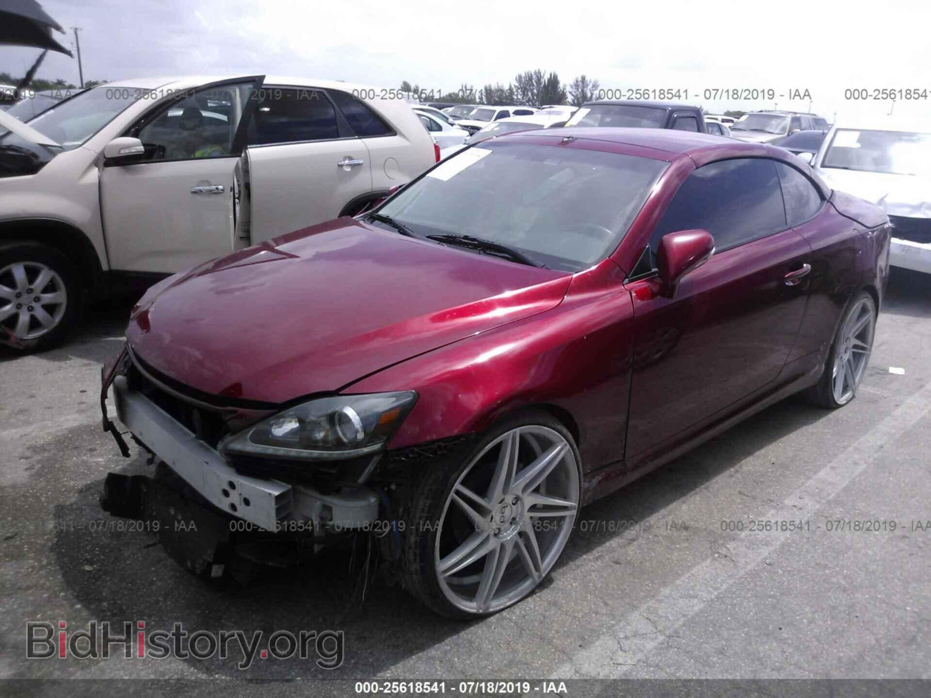2011 LEXUS IS - VIN: JTHFF2C24B2518409 - Фото 2