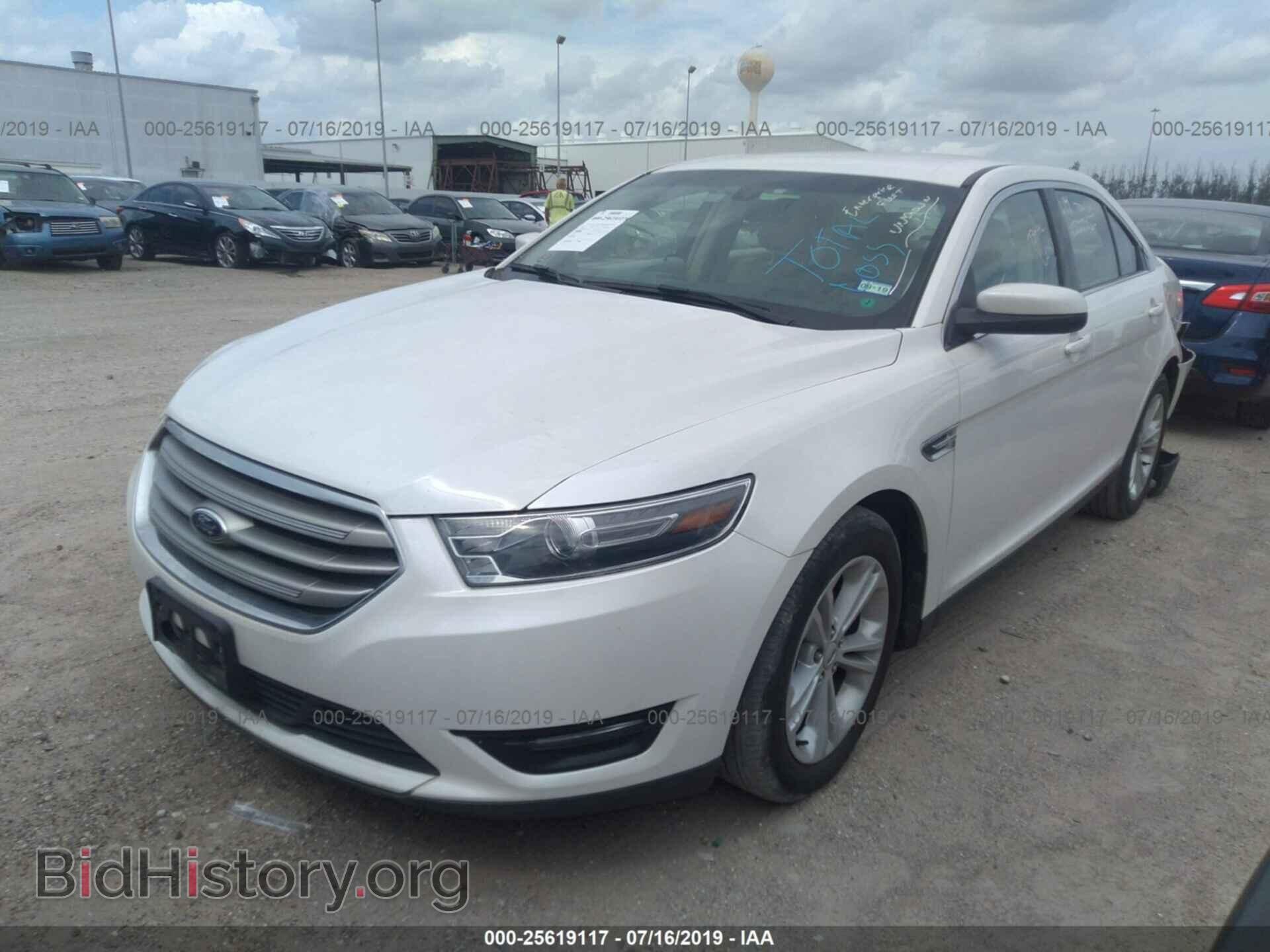 2015 FORD TAURUS - VIN: 1FAHP2E85FG151379 - Фото 2