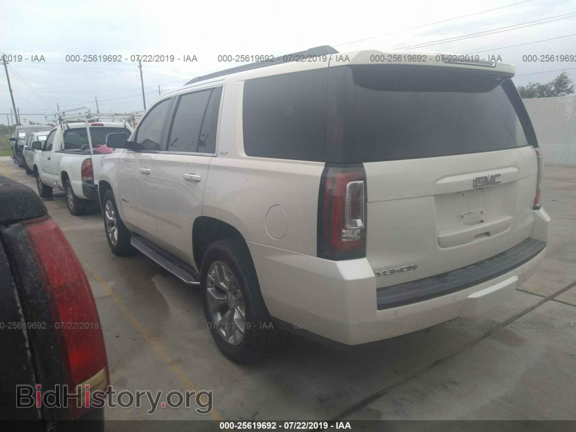 2015 GMC YUKON - VIN: 1GKS1BKC2FR524123 - Photo 3