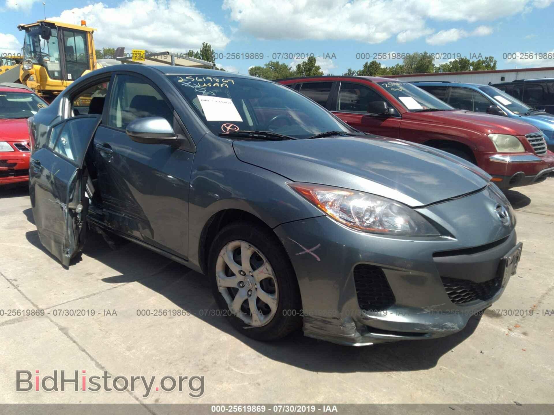 Фотография JM1BL1TG3D1764732 - MAZDA 3 2013